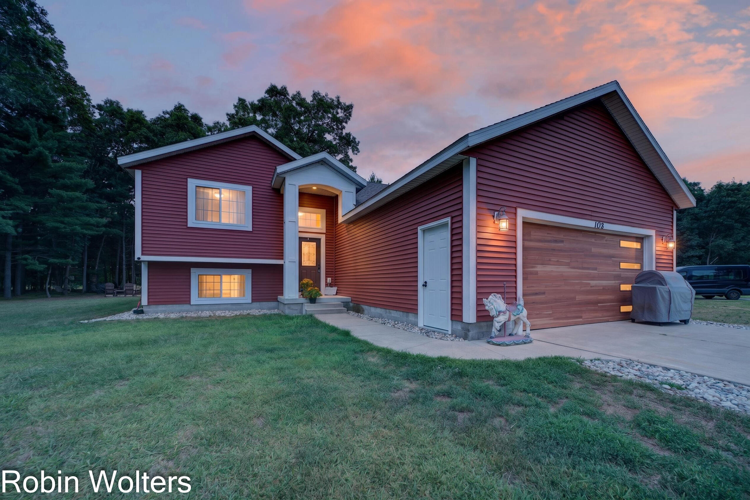 1178 Copper Creek Drive Muskegon MI 49442