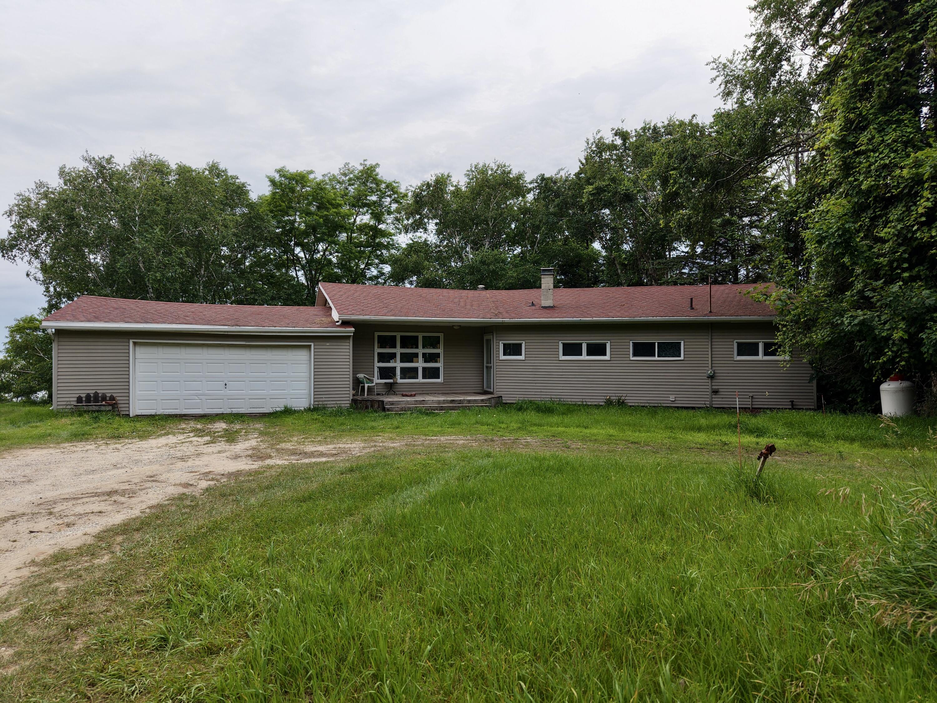 4771 S Lakeshore Drive Ludington MI 49431