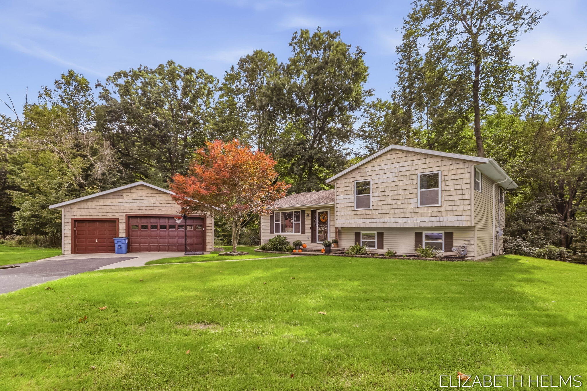 104 Glenn Street Allegan MI 49010