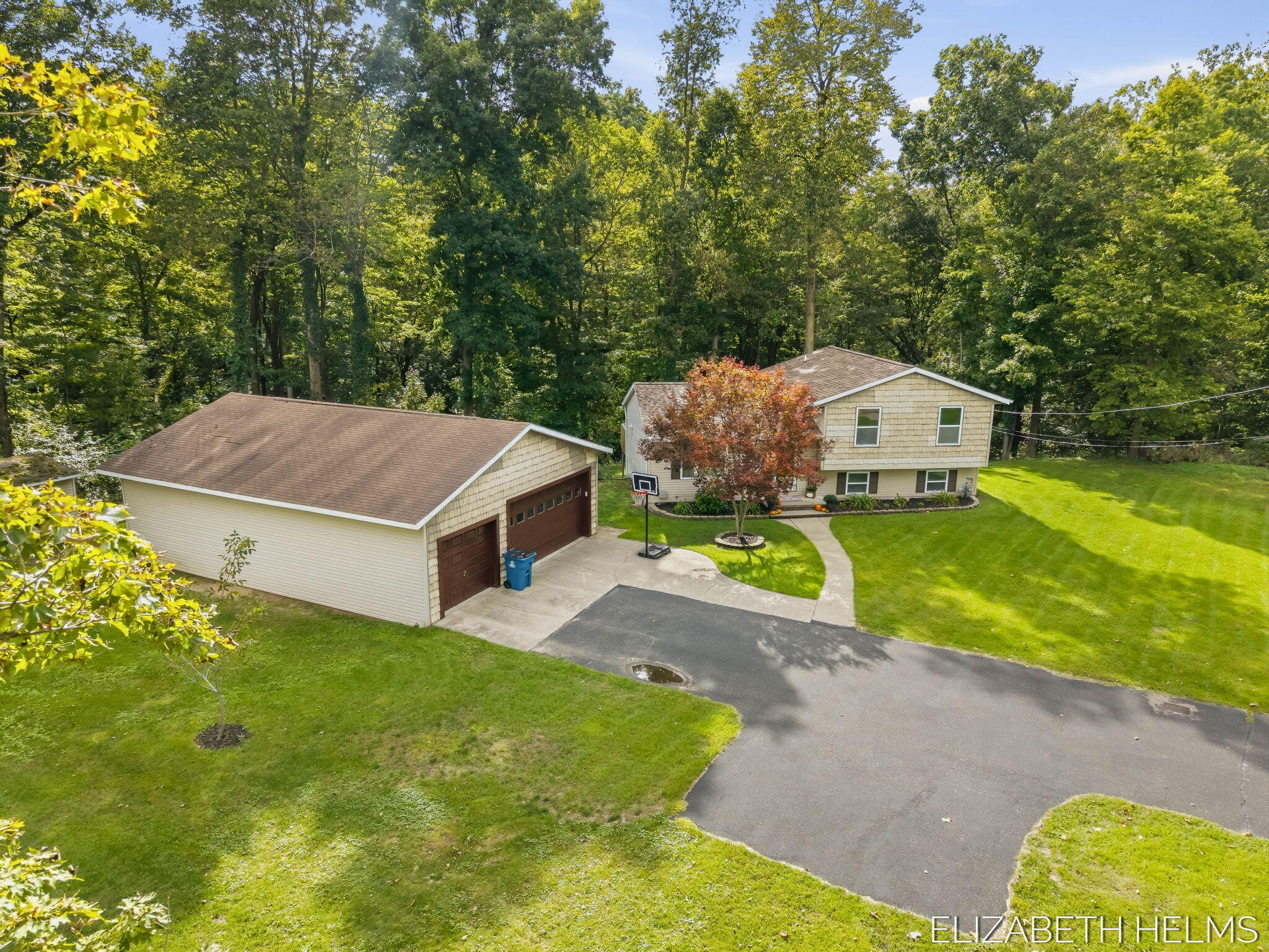 104 Glenn Street Allegan MI 49010