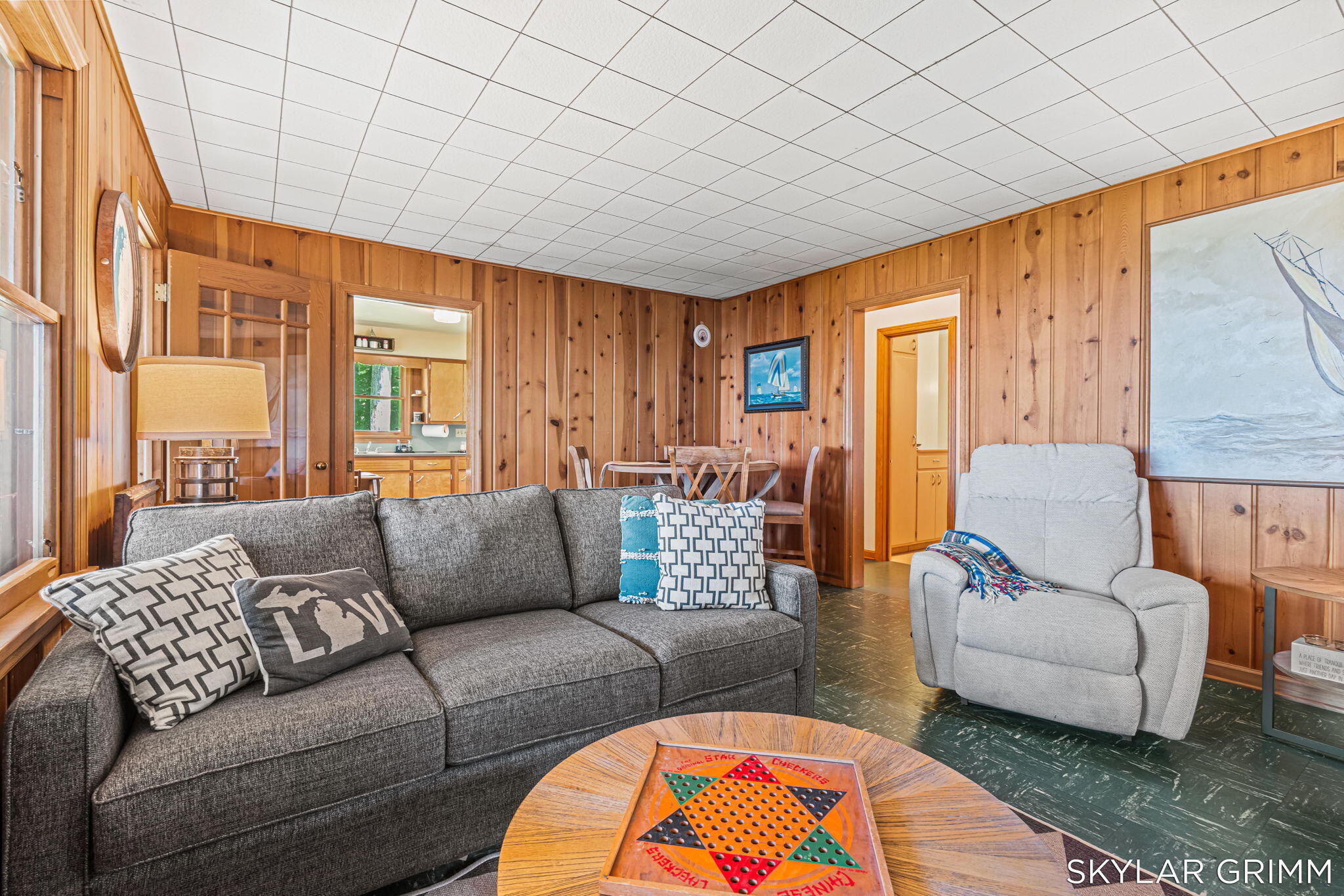 2121 N Scenic Drive Muskegon MI 49445