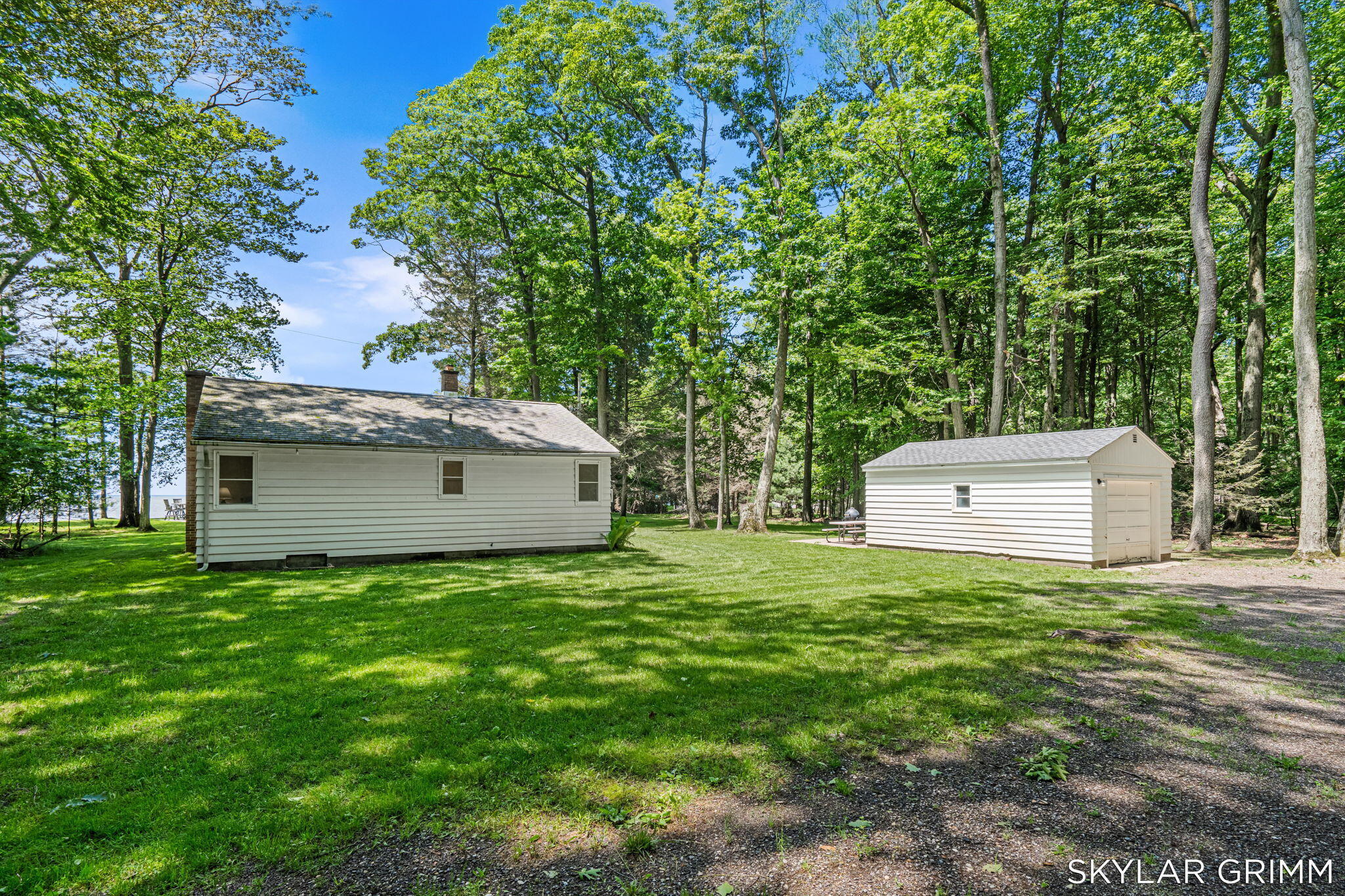 2121 N Scenic Drive Muskegon MI 49445
