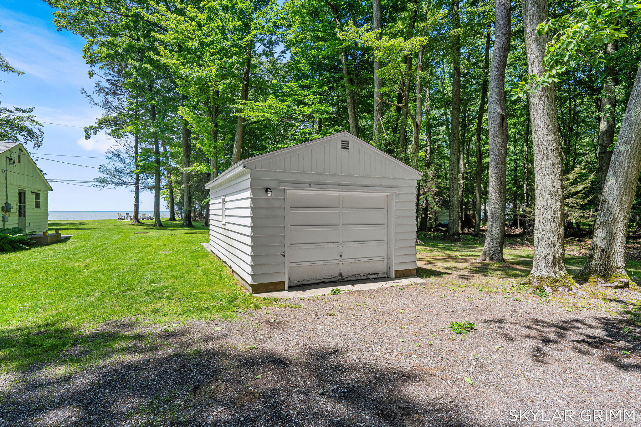 2121 N Scenic Drive Muskegon MI 49445
