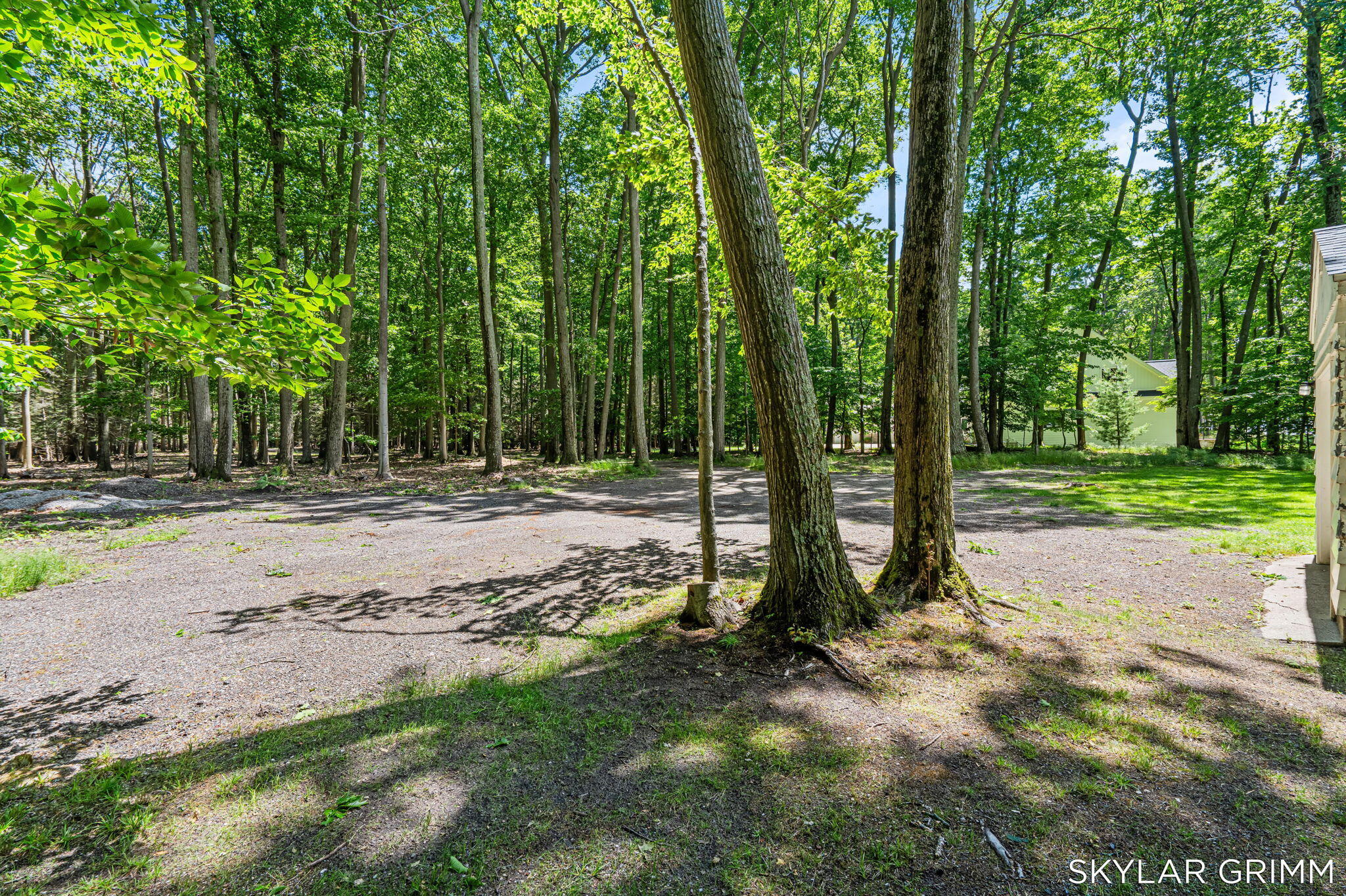 2121 N Scenic Drive Muskegon MI 49445