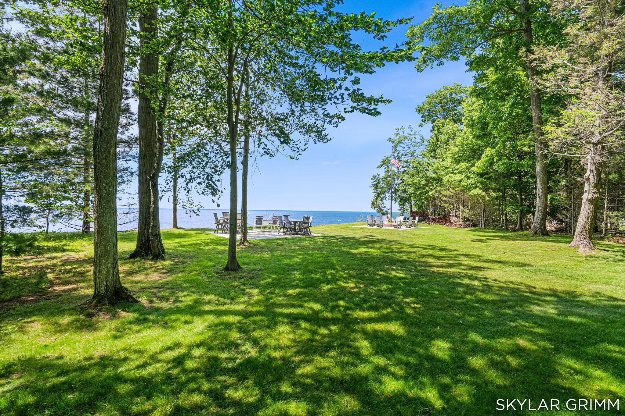 2121 N Scenic Drive Muskegon MI 49445