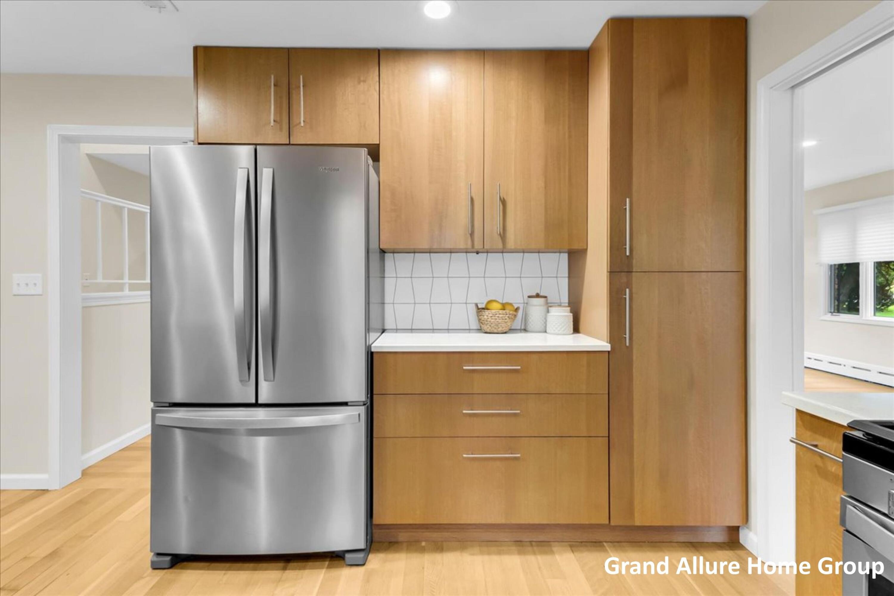 2850 Burritt Street NW Grand Rapids MI 49504