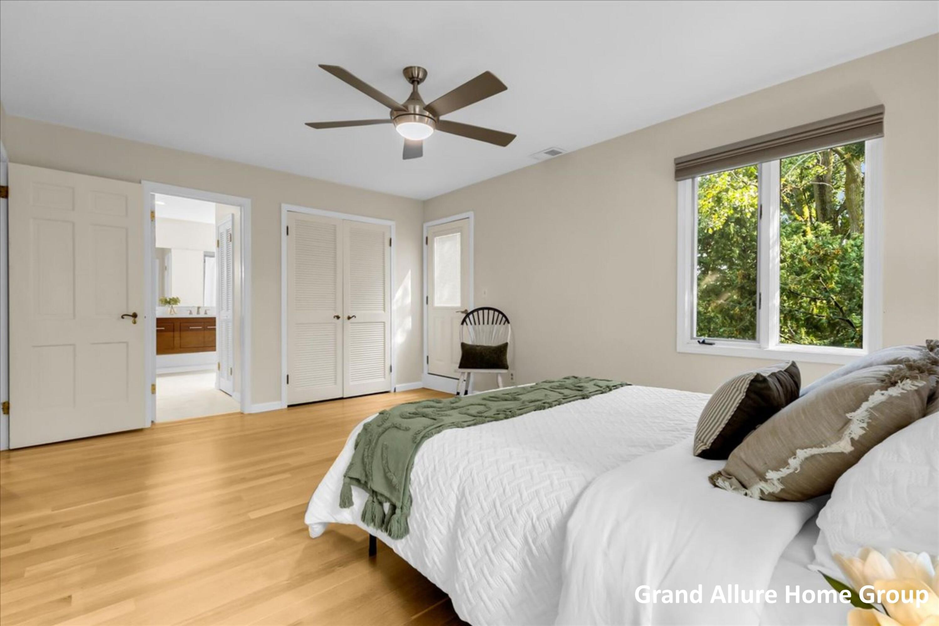 2850 Burritt Street NW Grand Rapids MI 49504