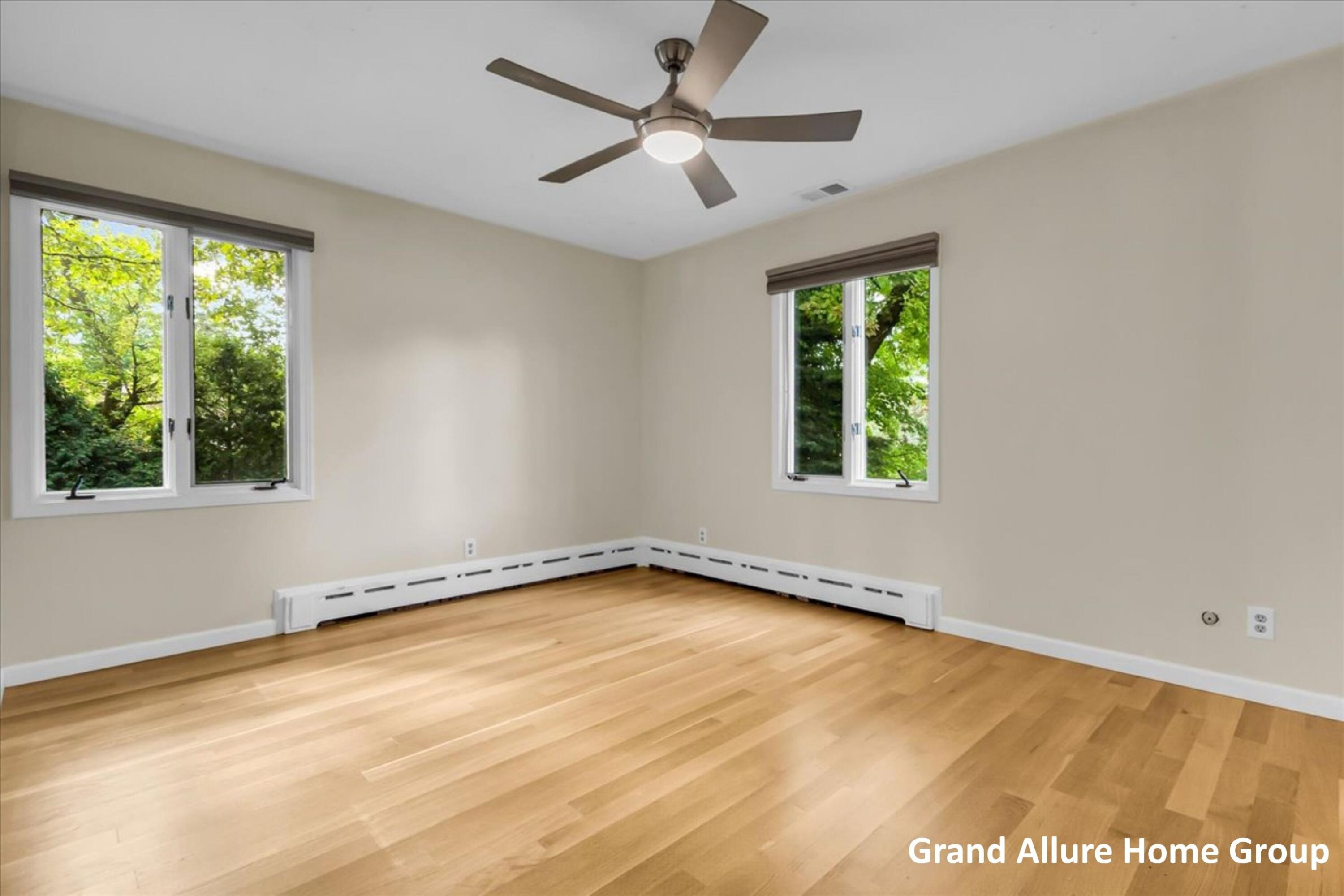 2850 Burritt Street NW Grand Rapids MI 49504