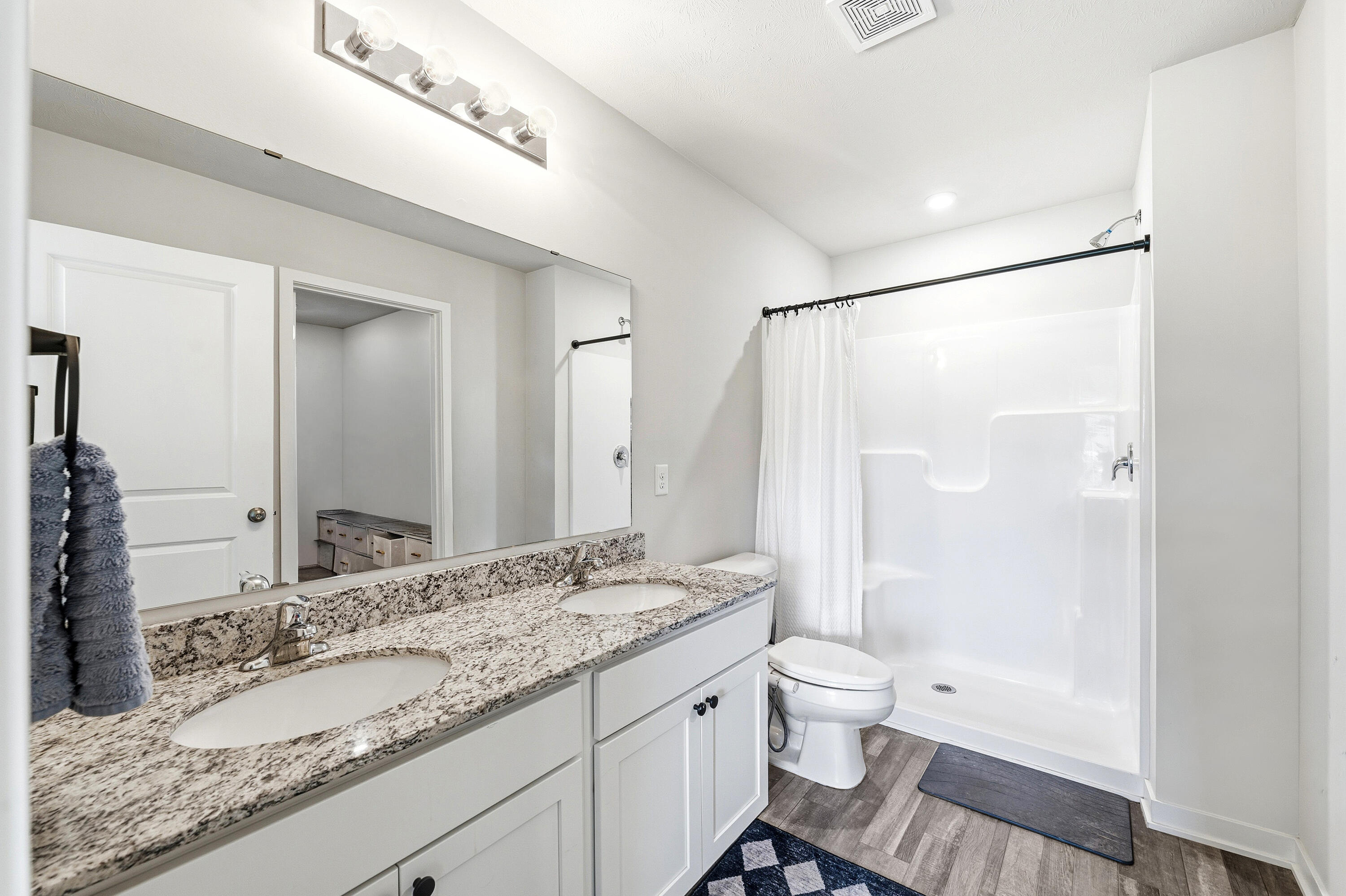 4267 Country Meadows Drive Kalamazoo MI 49048