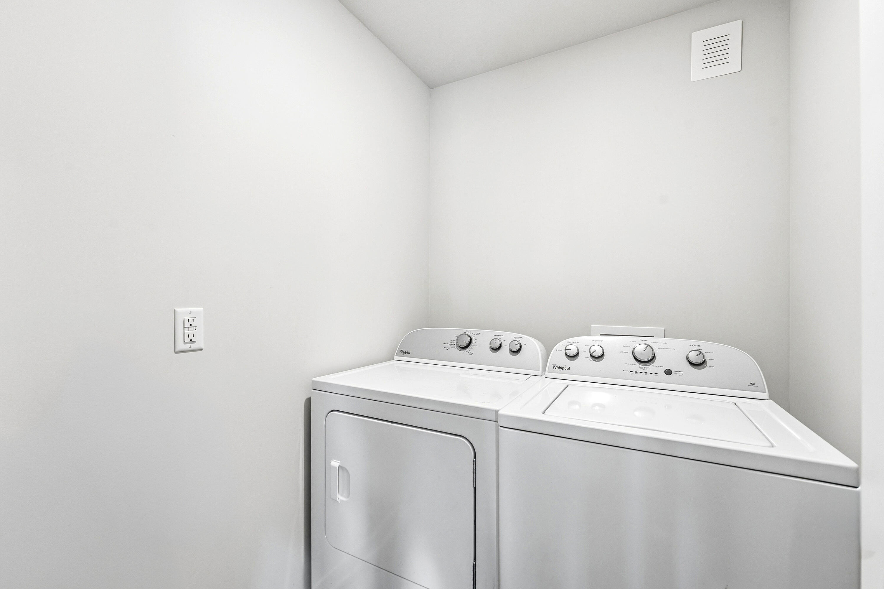 4267 Country Meadows Drive Kalamazoo MI 49048