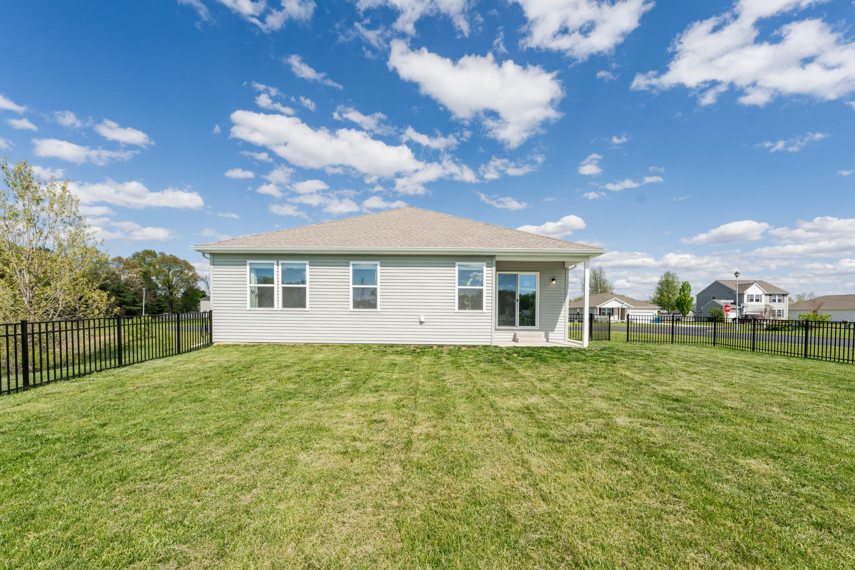 4267 Country Meadows Drive Kalamazoo MI 49048