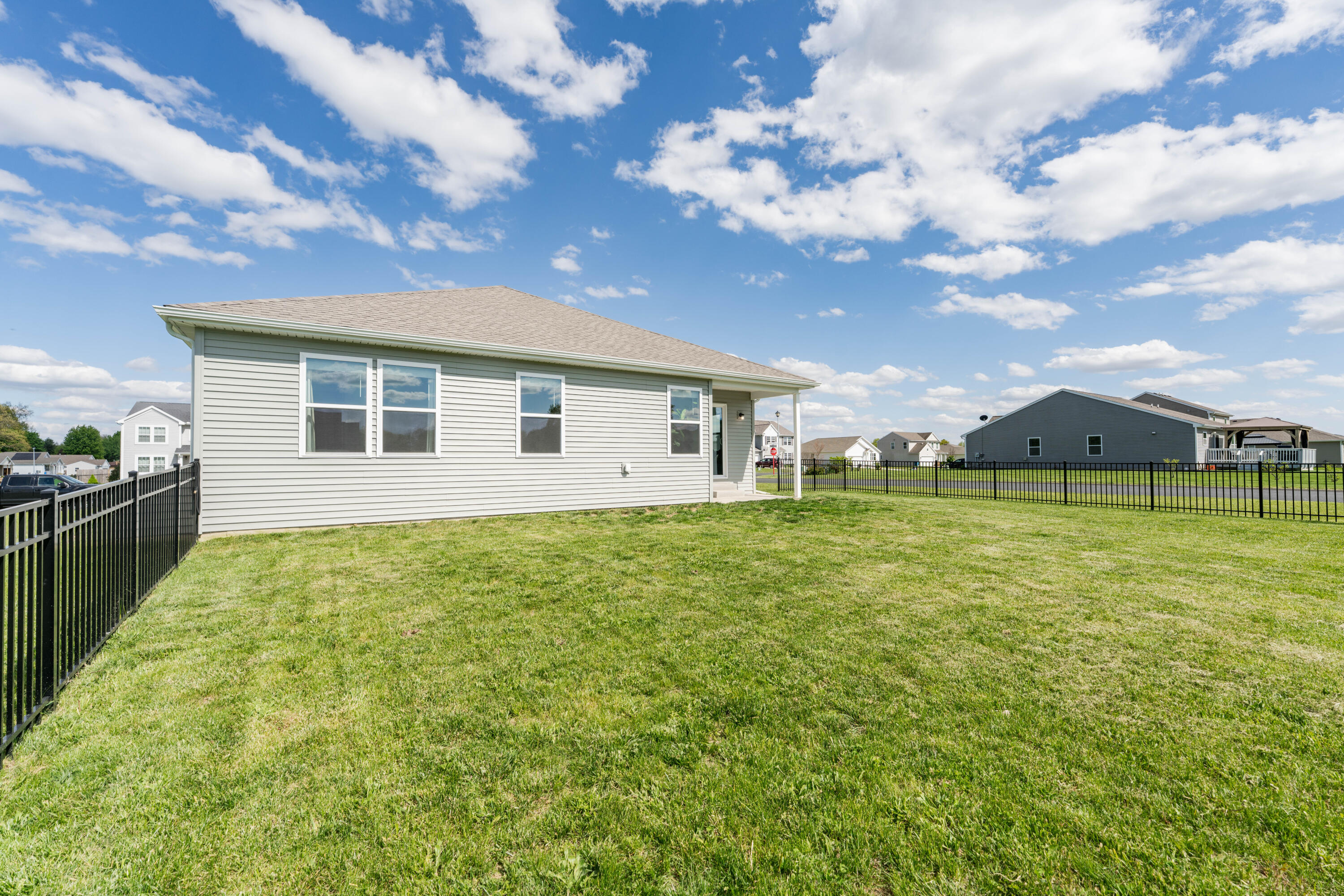 4267 Country Meadows Drive Kalamazoo MI 49048