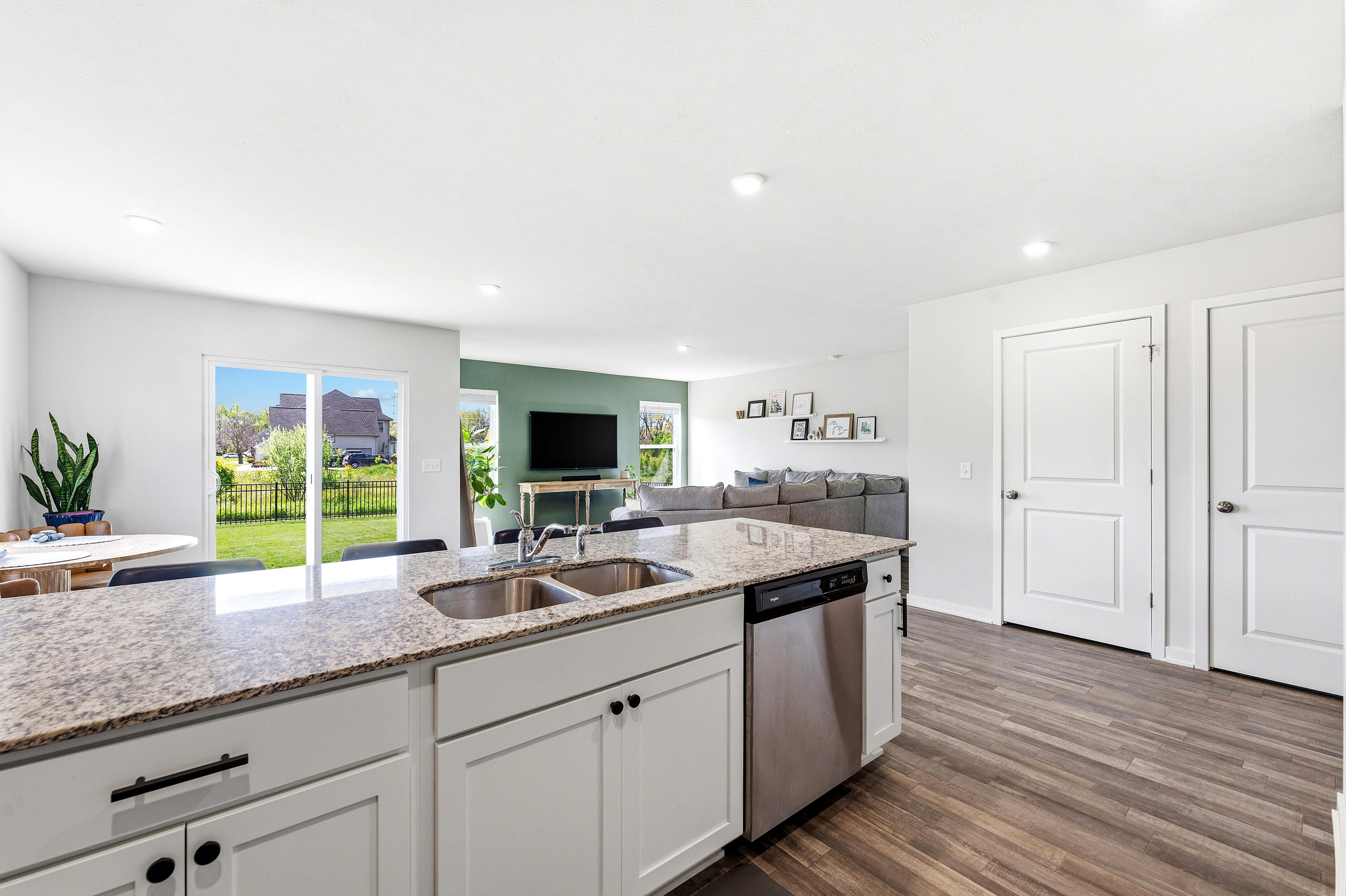 4267 Country Meadows Drive Kalamazoo MI 49048