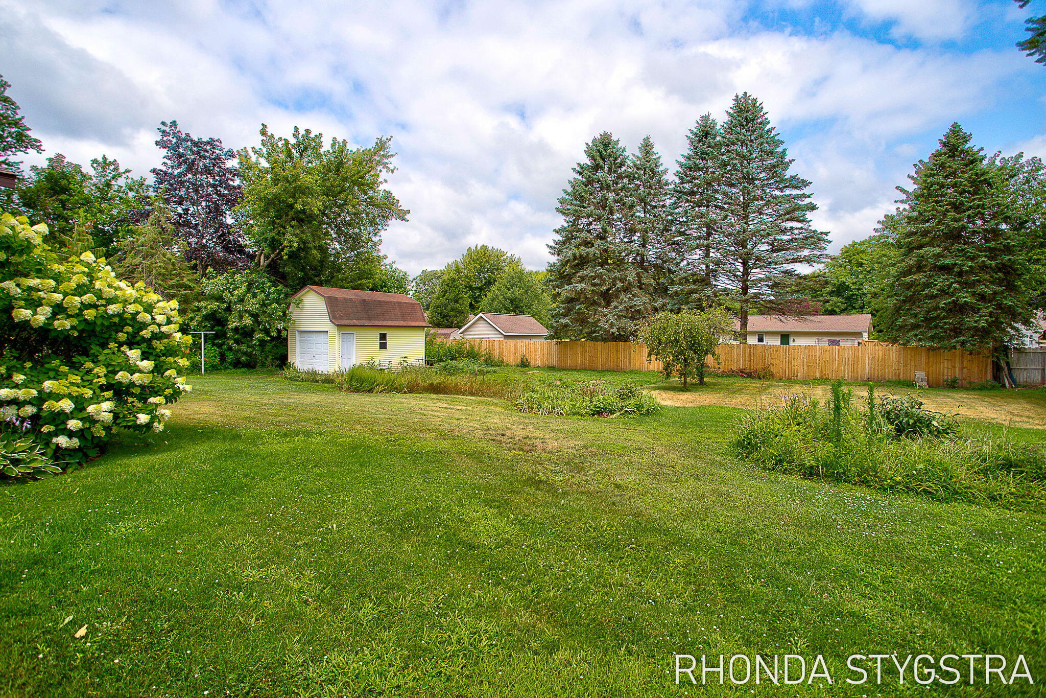 10687 Riley Street Zeeland MI 49464