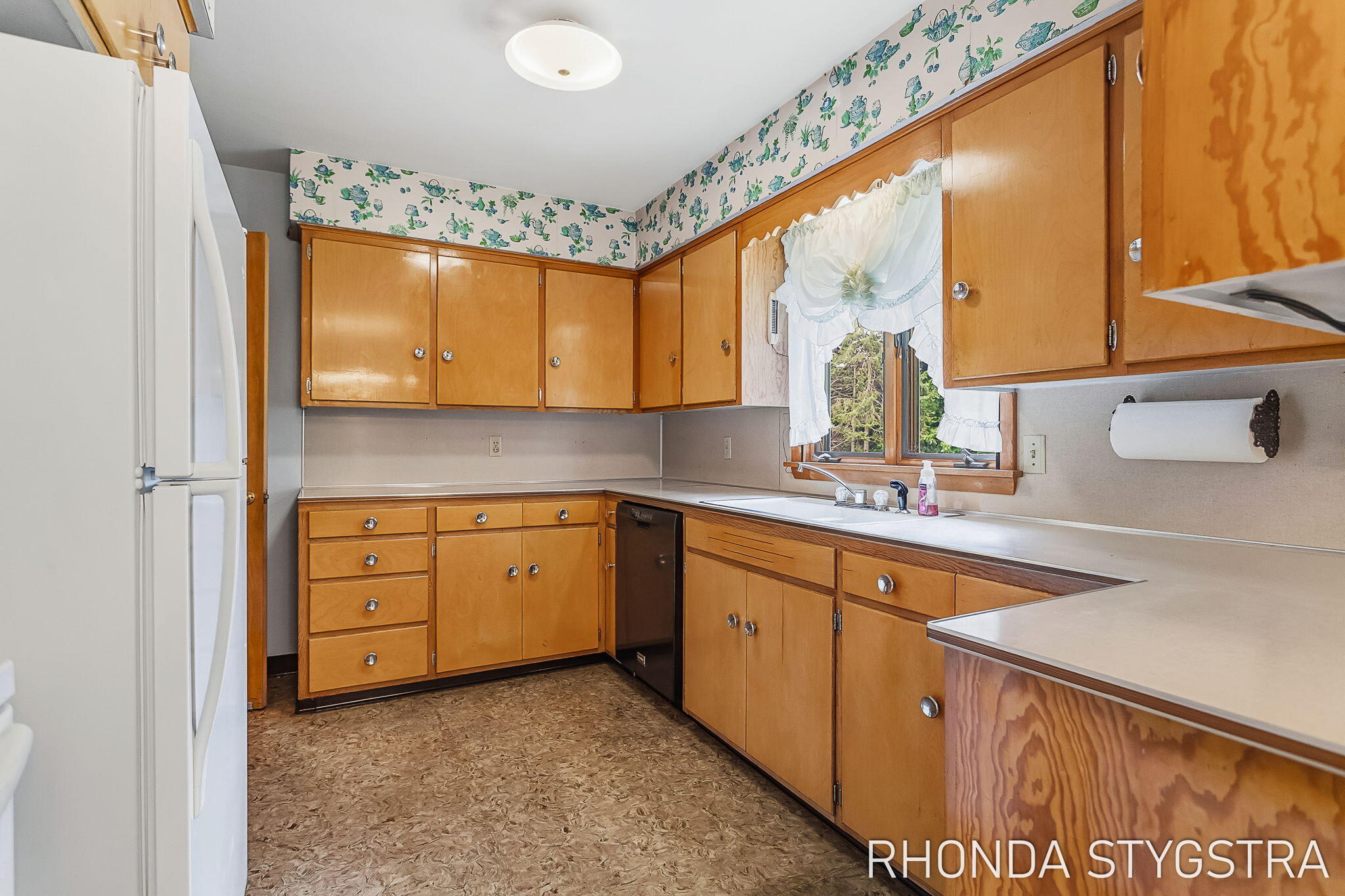 10687 Riley Street Zeeland MI 49464