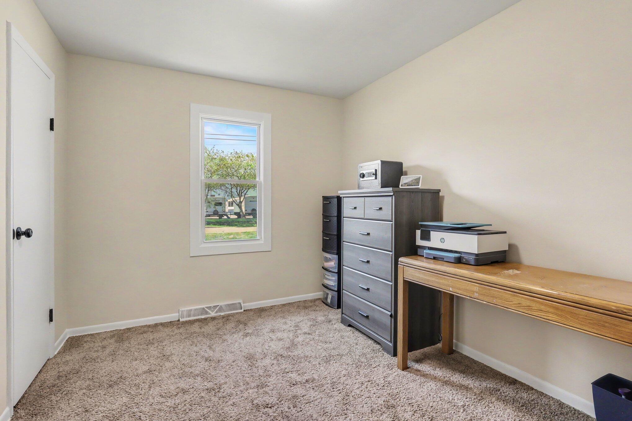 67 Gaines Street SE Grand Rapids MI 49548