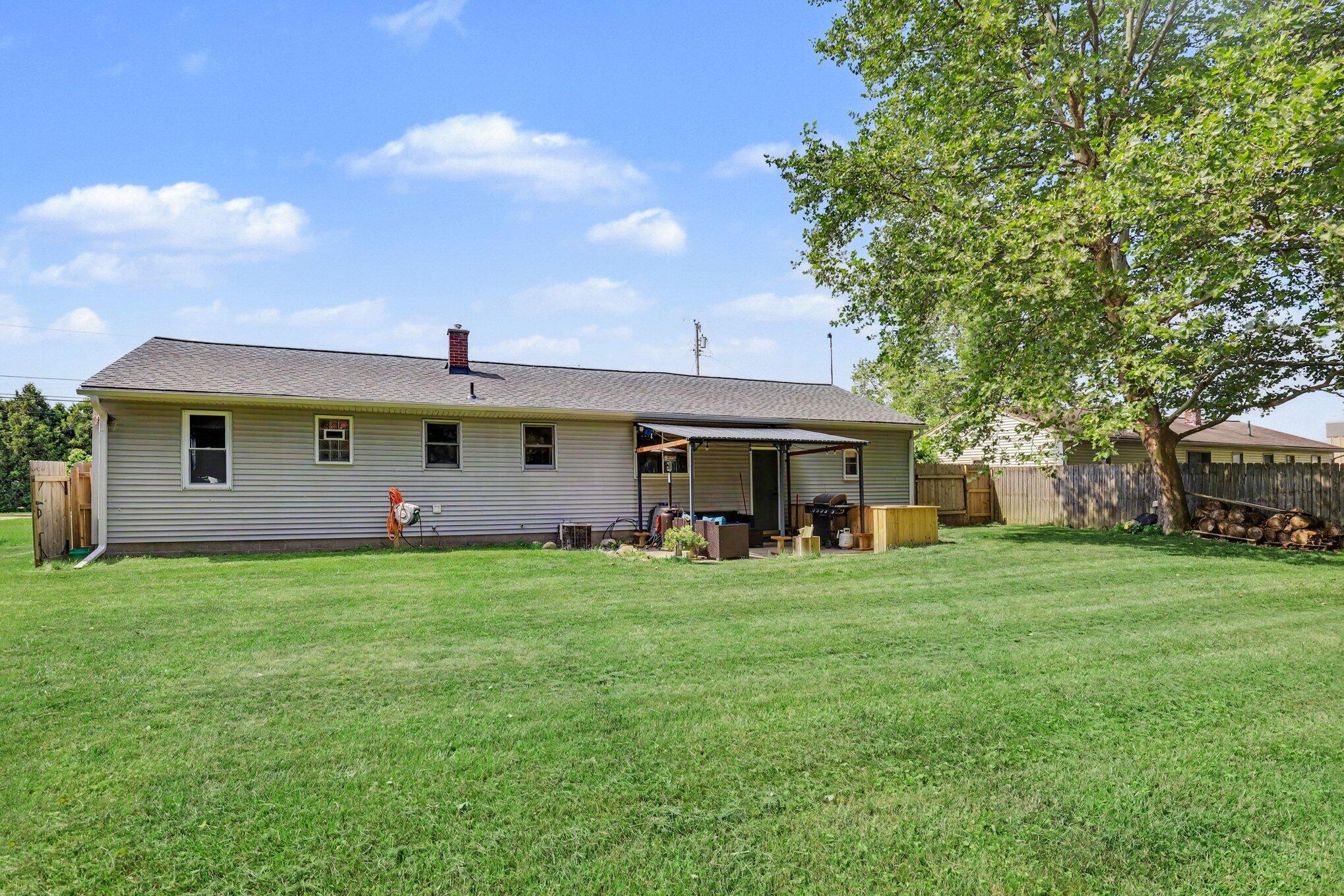 67 Gaines Street SE Grand Rapids MI 49548