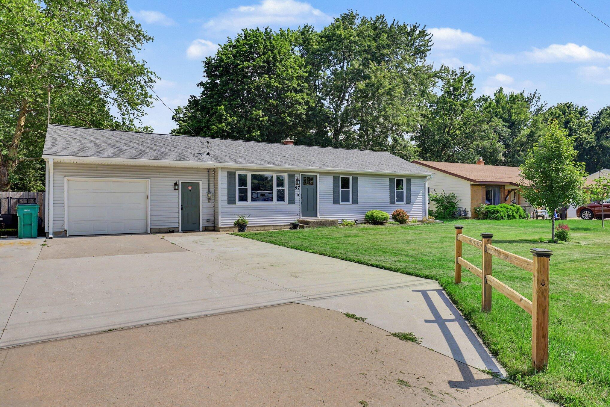 67 Gaines Street SE Grand Rapids MI 49548