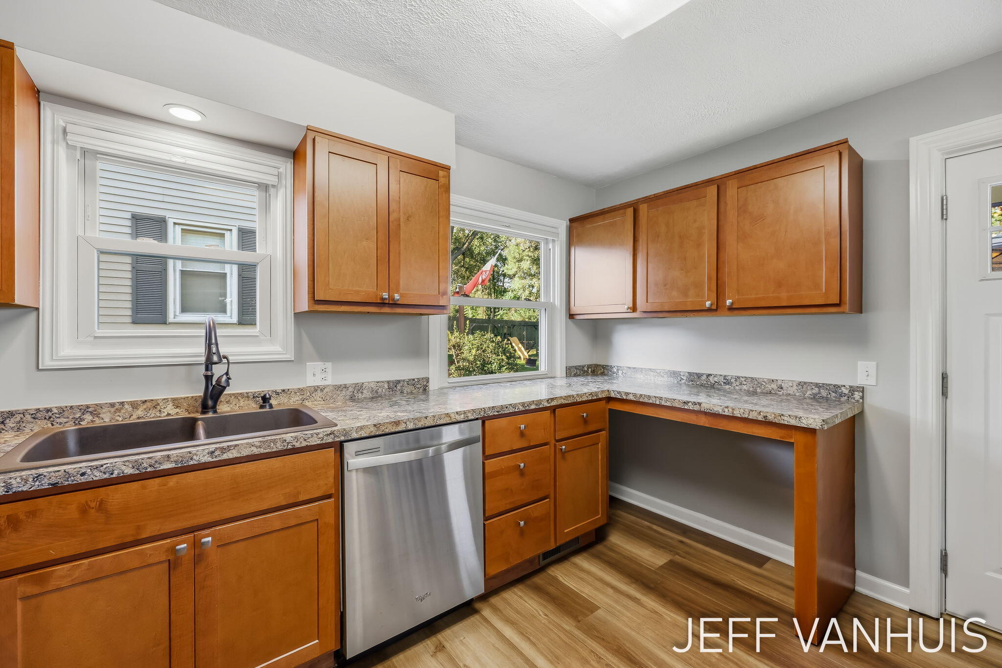1270 Cedar Street NE Grand Rapids MI 49503