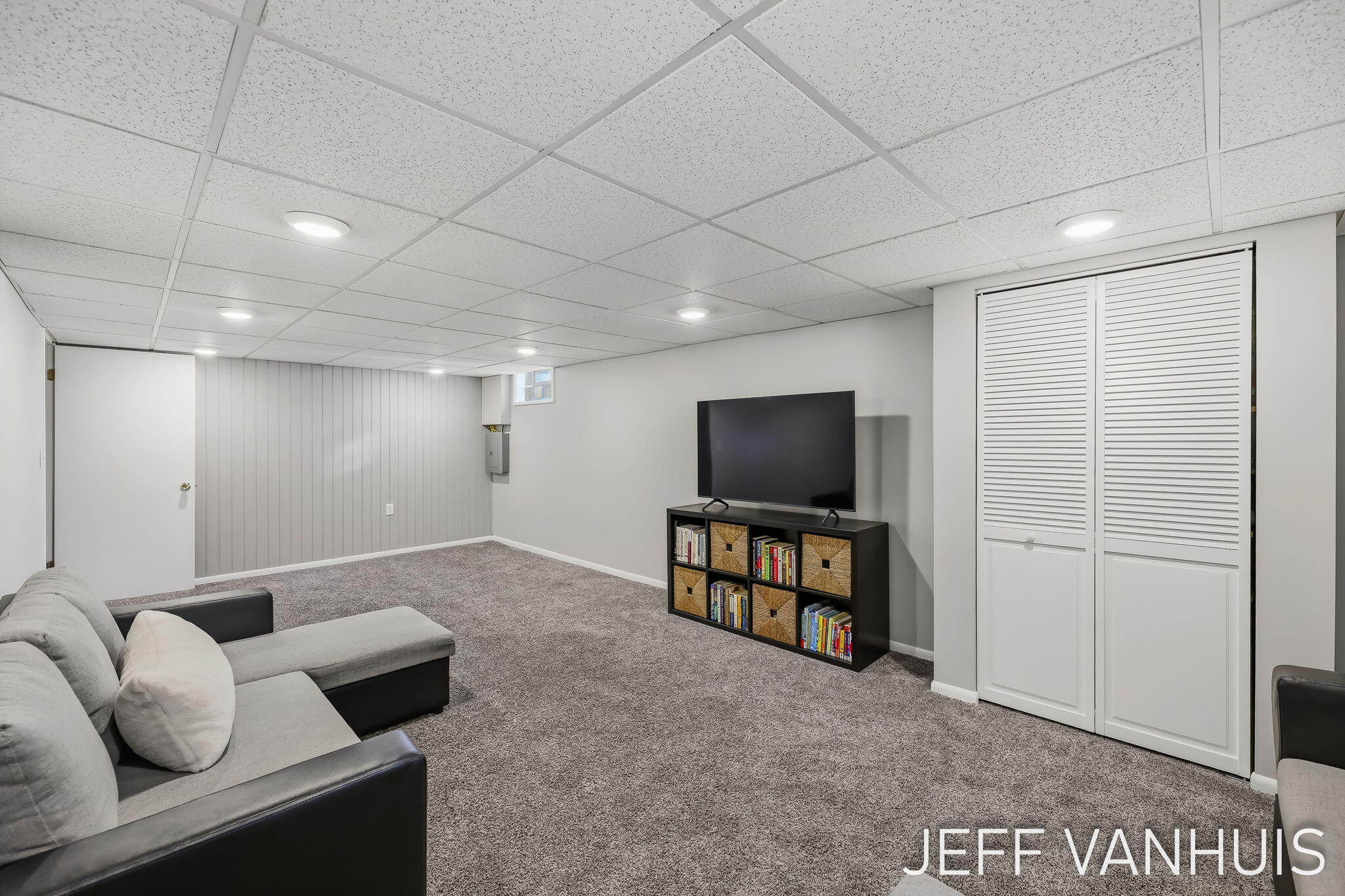 1270 Cedar Street NE Grand Rapids MI 49503