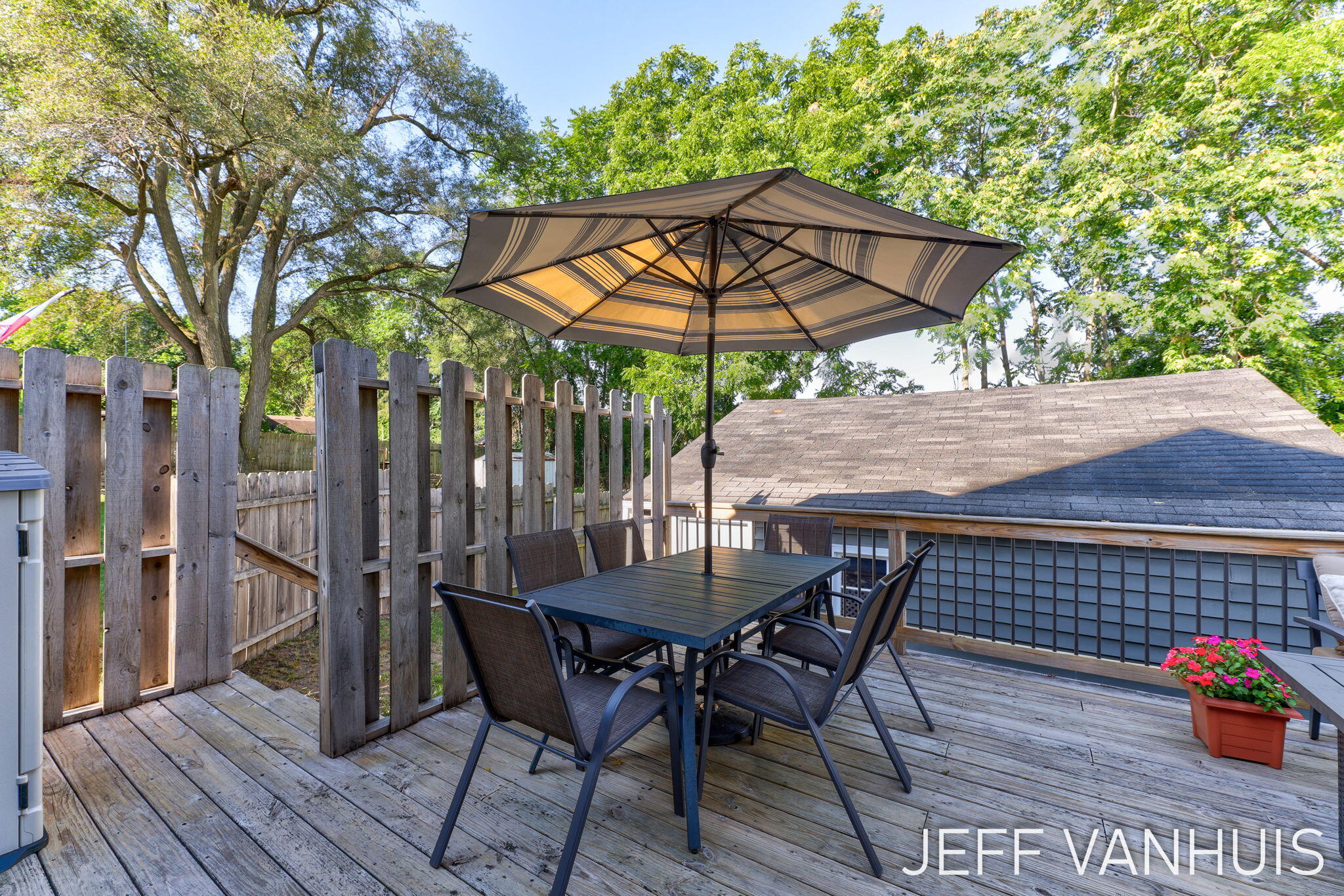 1270 Cedar Street NE Grand Rapids MI 49503