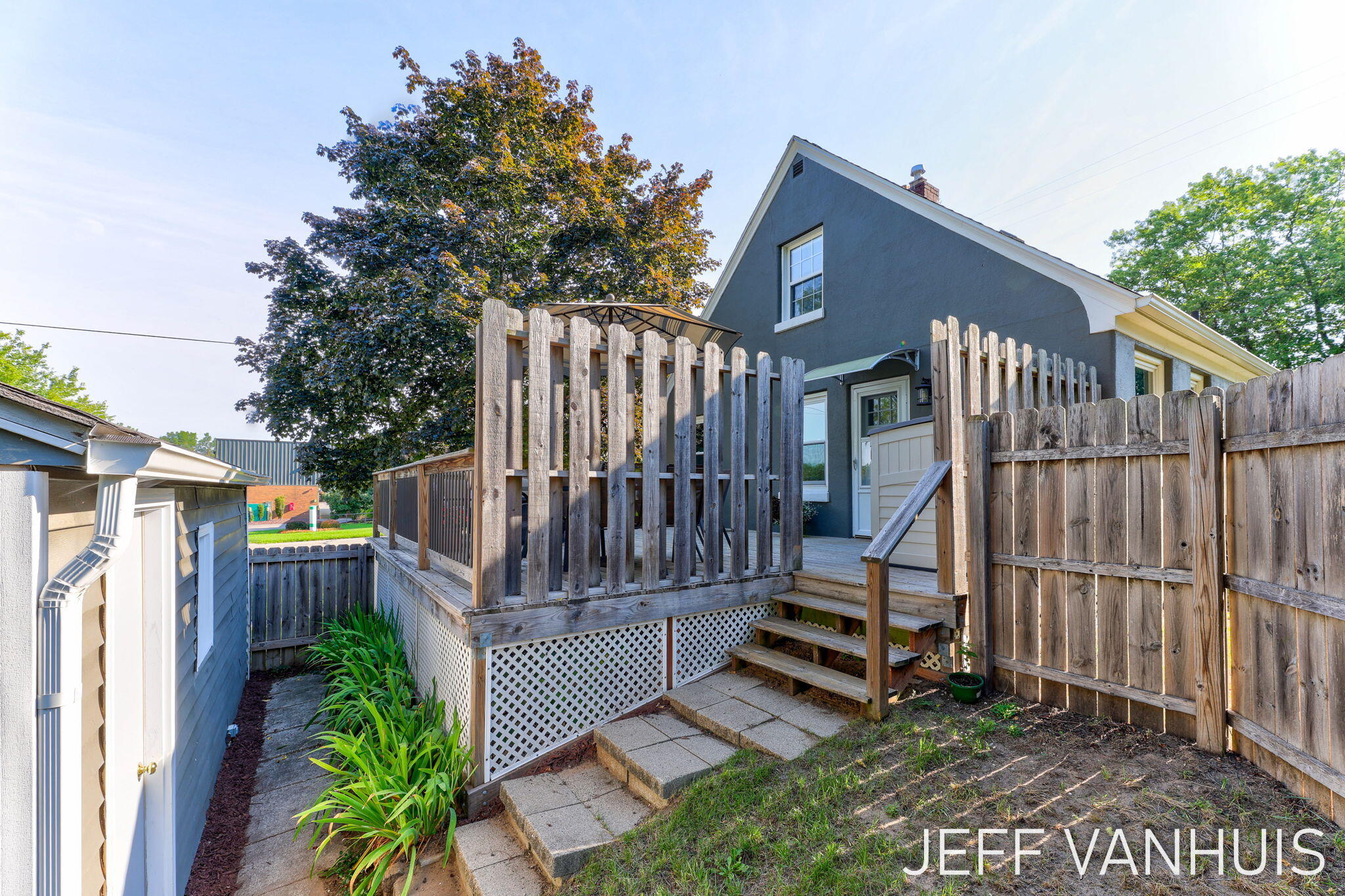1270 Cedar Street NE Grand Rapids MI 49503