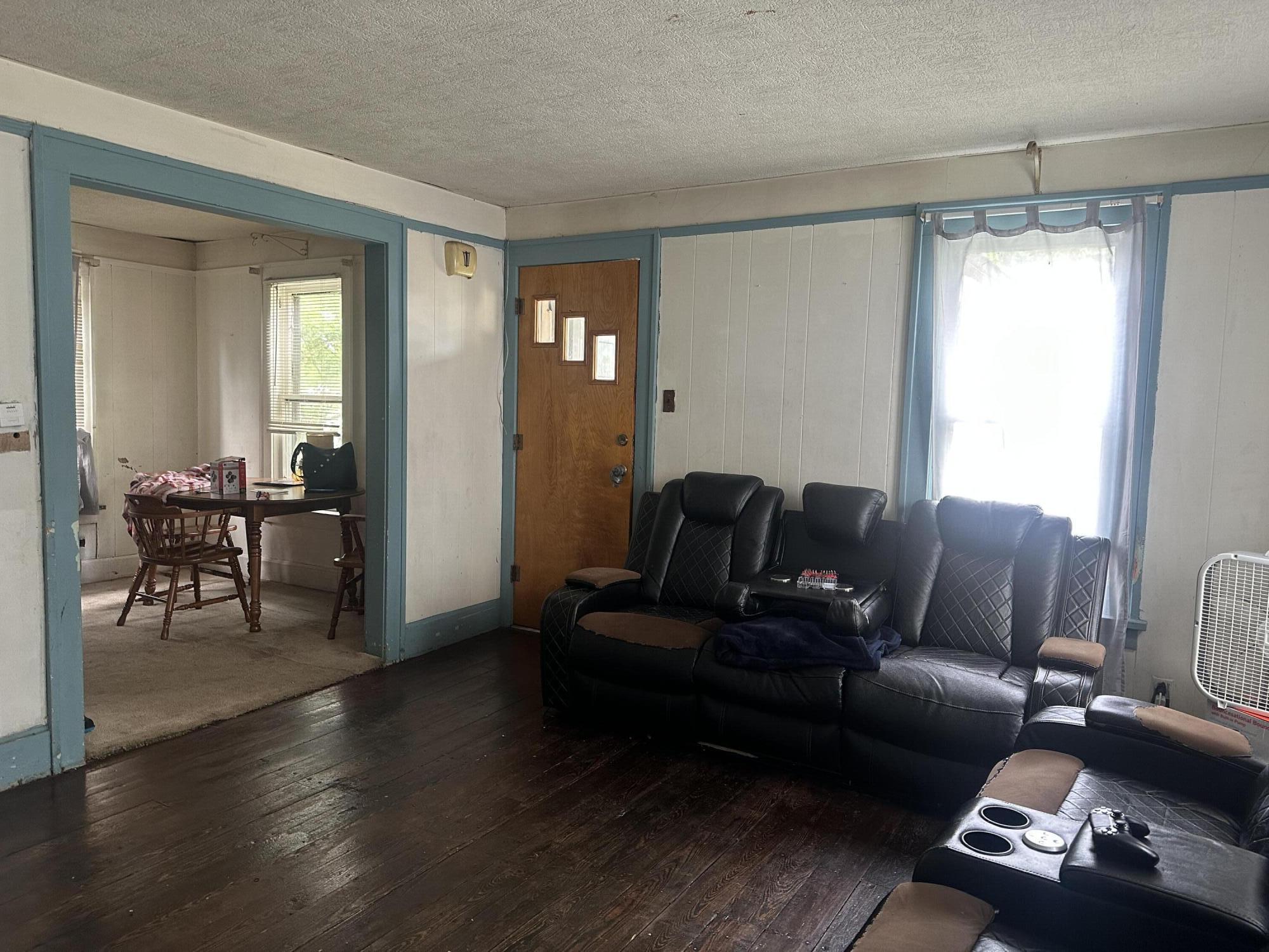 418 W Main Street Niles MI 49120