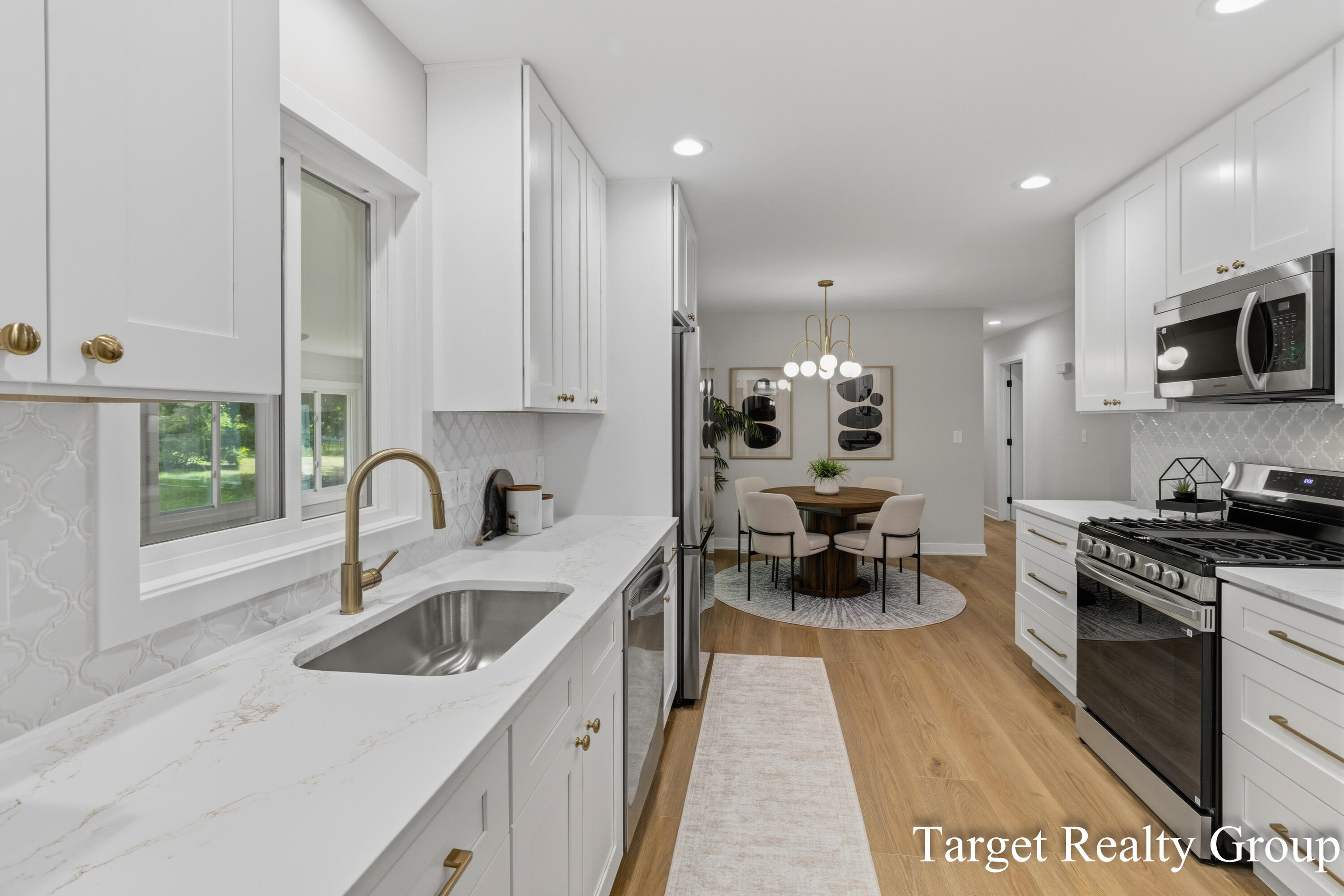 11648 Woodgate Drive NW Grand Rapids MI 49534