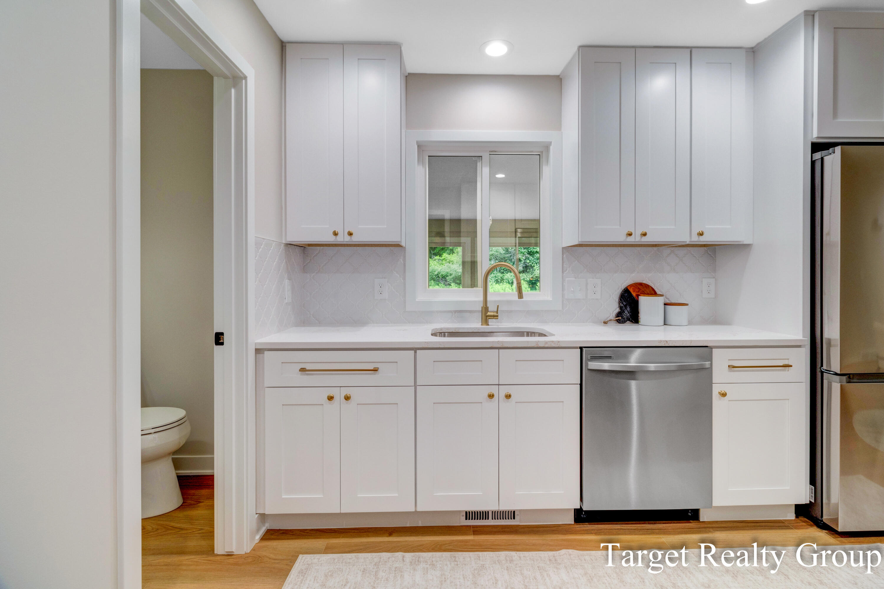 11648 Woodgate Drive NW Grand Rapids MI 49534