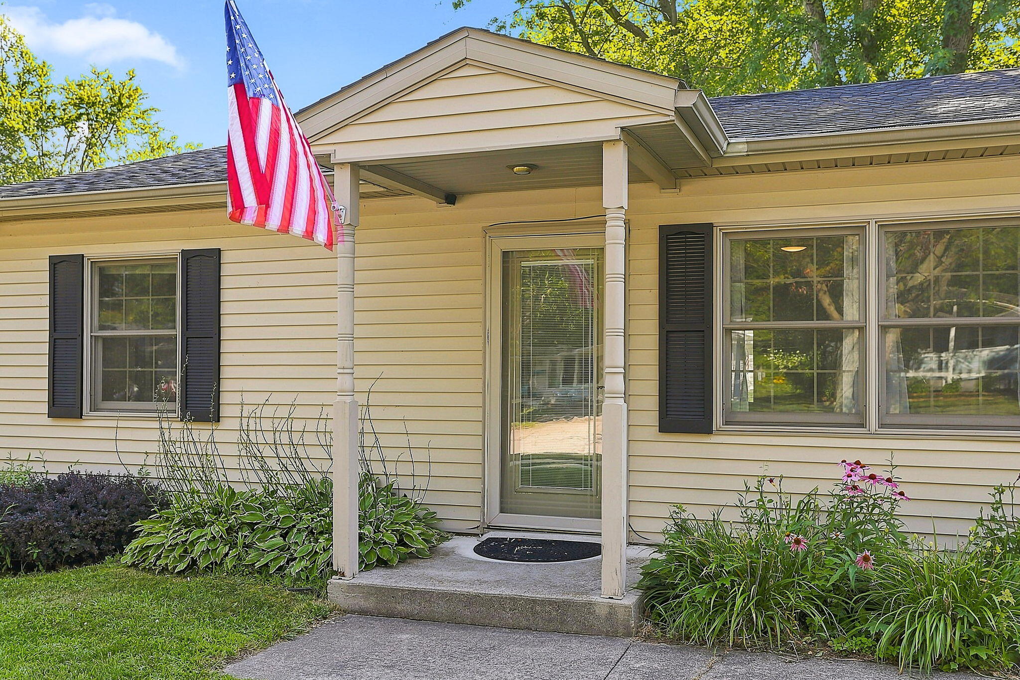 1063 Hazel Street South Haven MI 49090