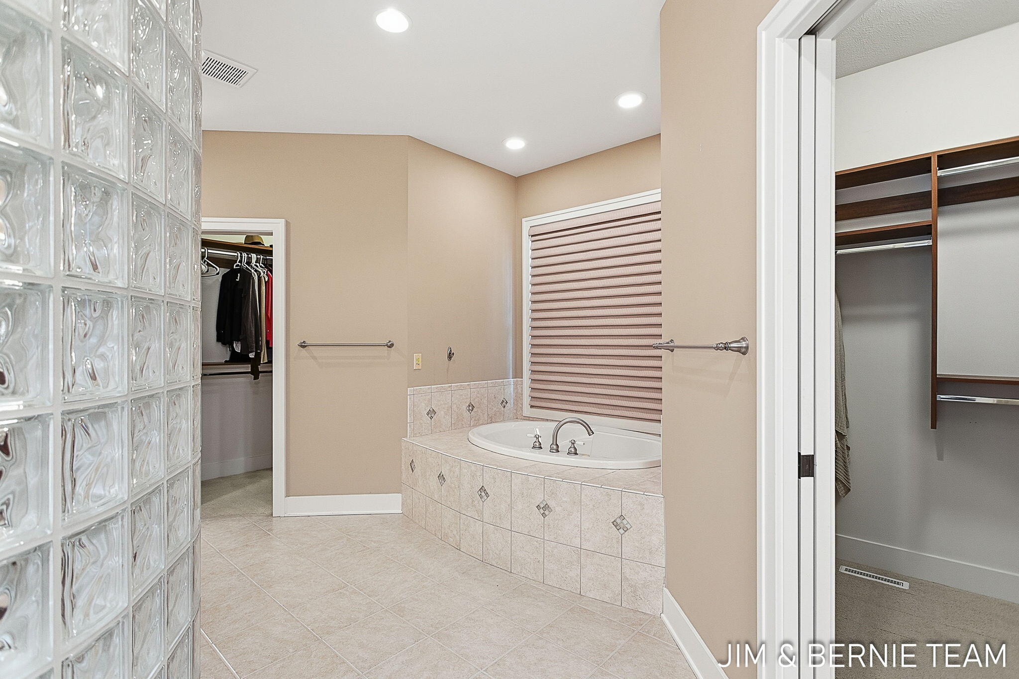 3477 Palmer Drive Saugatuck MI 49453