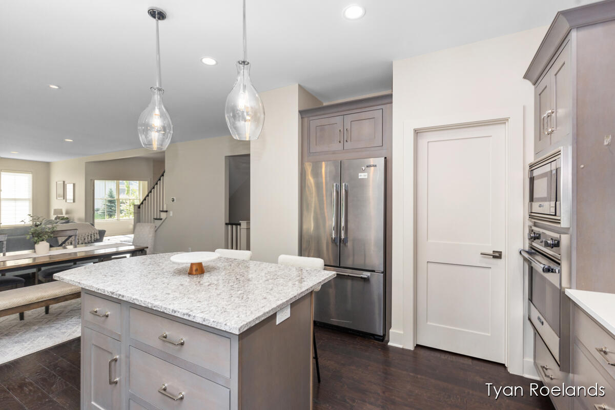 3757 Lake Birch Street NE Grand Rapids MI 49525