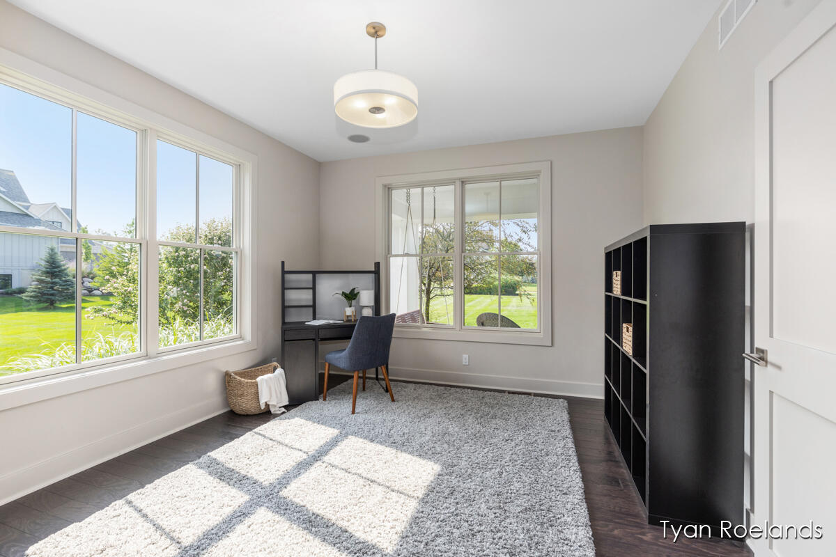 3757 Lake Birch Street NE Grand Rapids MI 49525