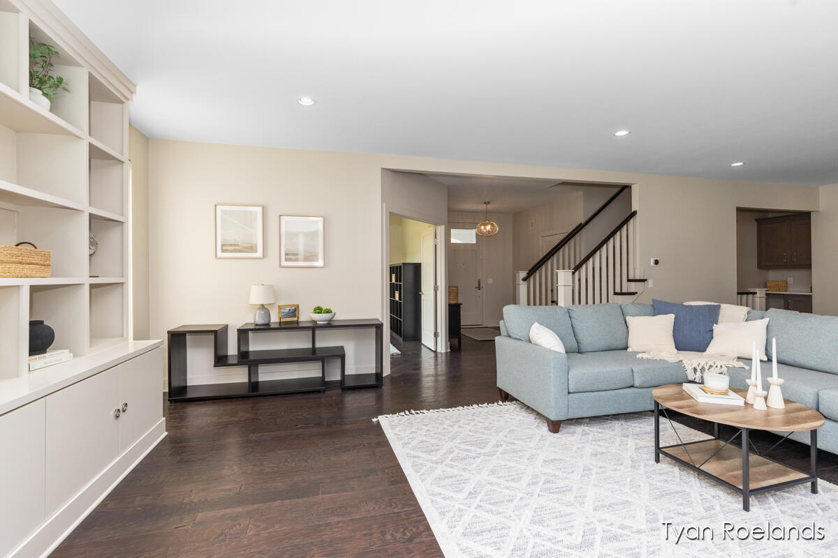 3757 Lake Birch Street NE Grand Rapids MI 49525