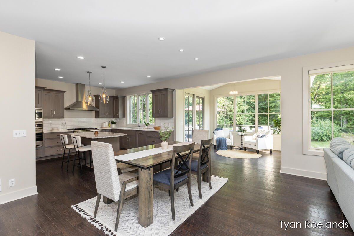 3757 Lake Birch Street NE Grand Rapids MI 49525