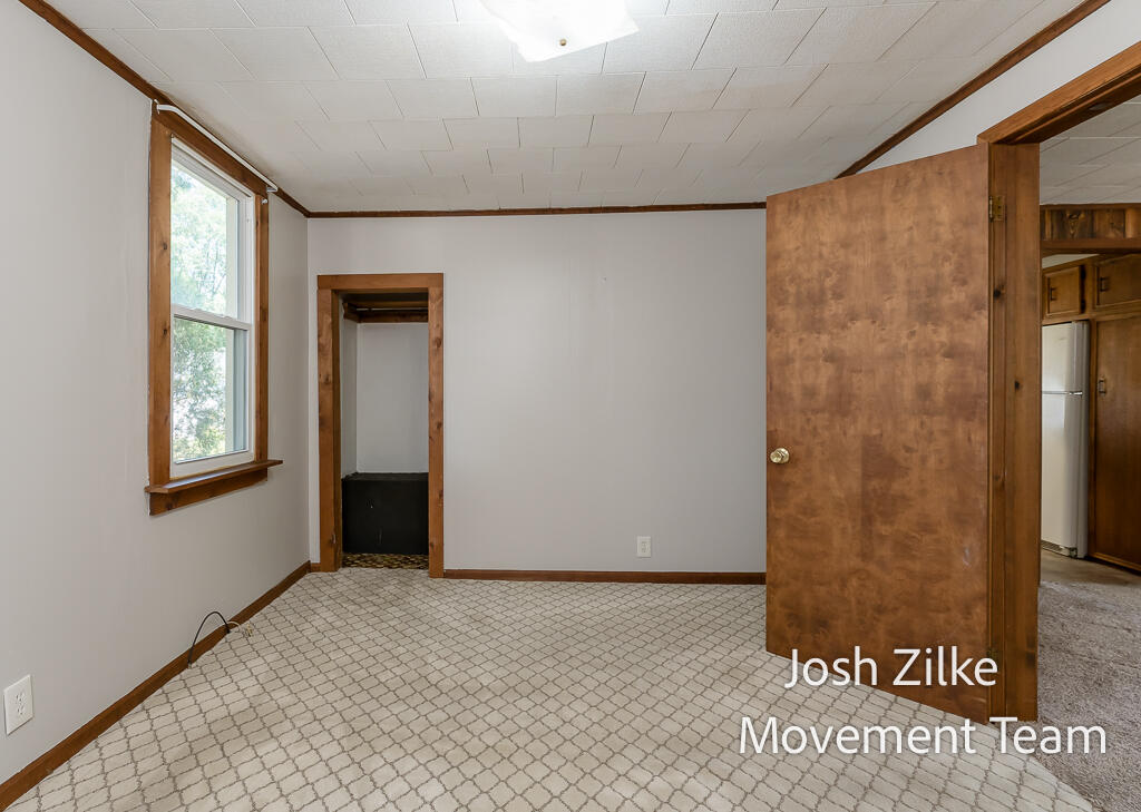 1215 Columbus Avenue Grand Haven MI 49417