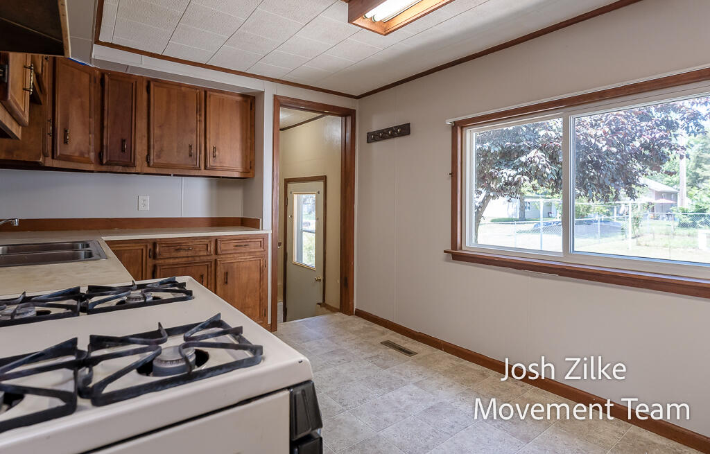 1215 Columbus Avenue Grand Haven MI 49417