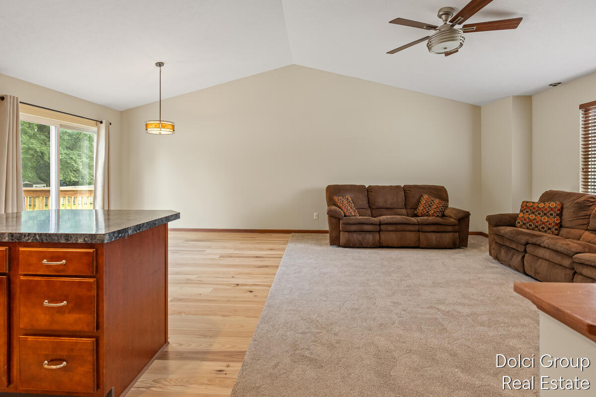 303 Regent Street SE Grand Rapids MI 49548