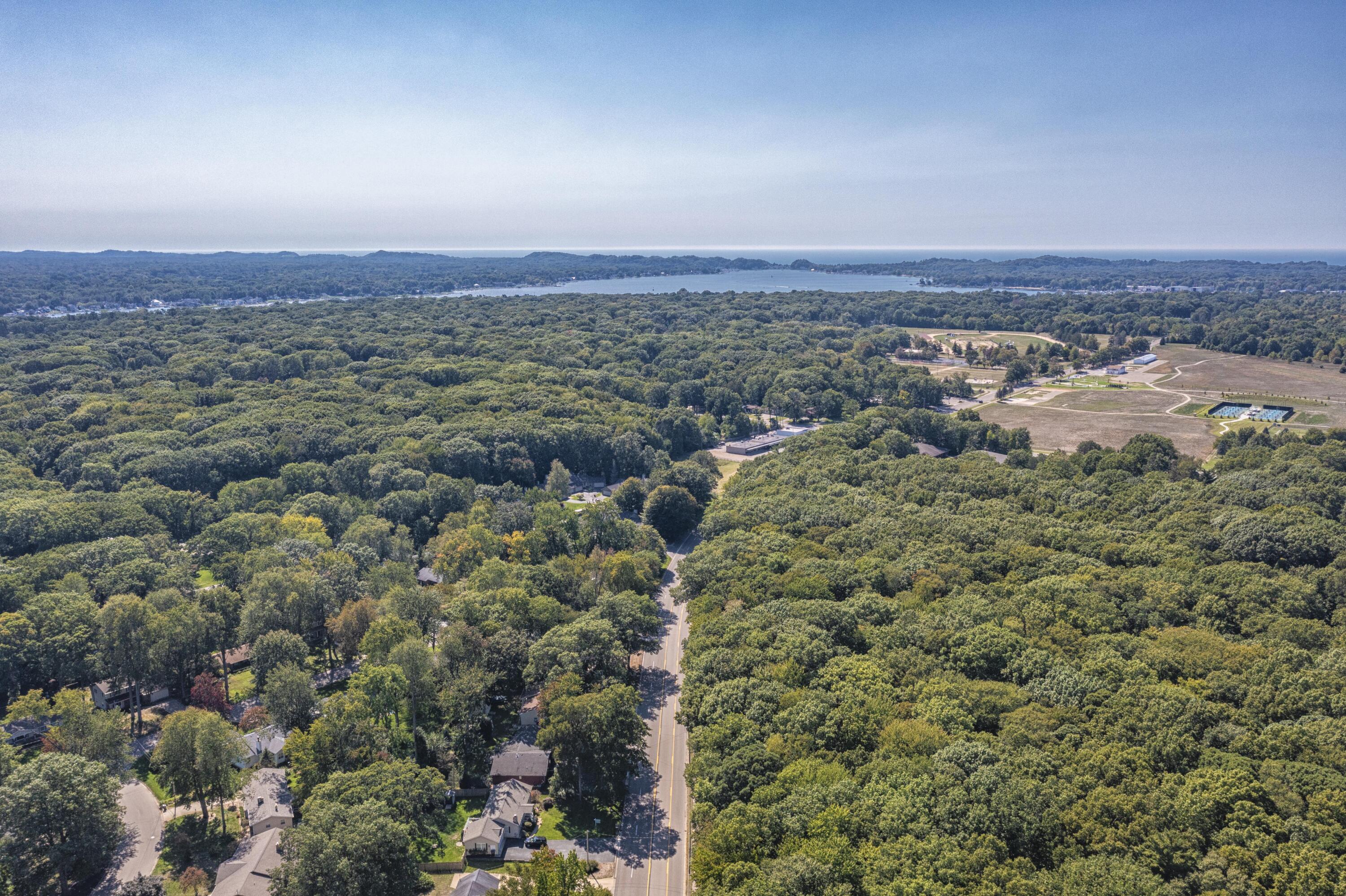31 Forest Hills Drive Holland MI 49424
