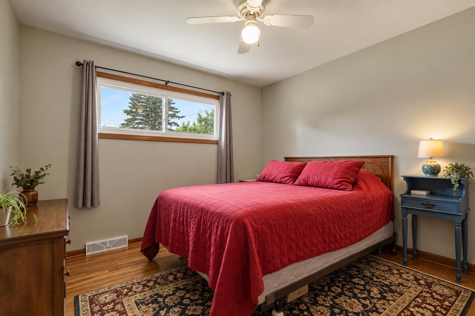252 Edison Park Avenue NW Grand Rapids MI 49504