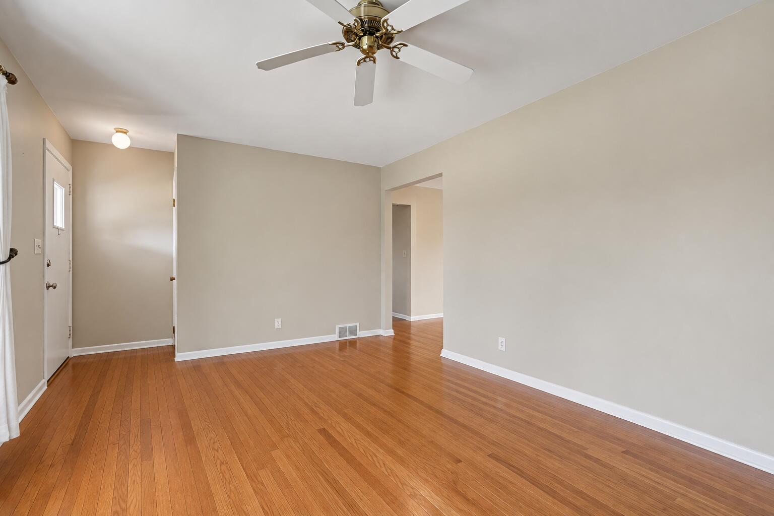 252 Edison Park Avenue NW Grand Rapids MI 49504