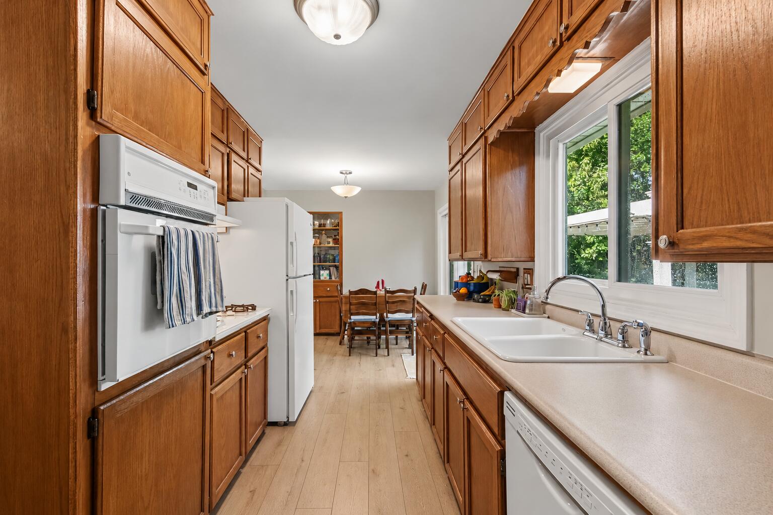 252 Edison Park Avenue NW Grand Rapids MI 49504