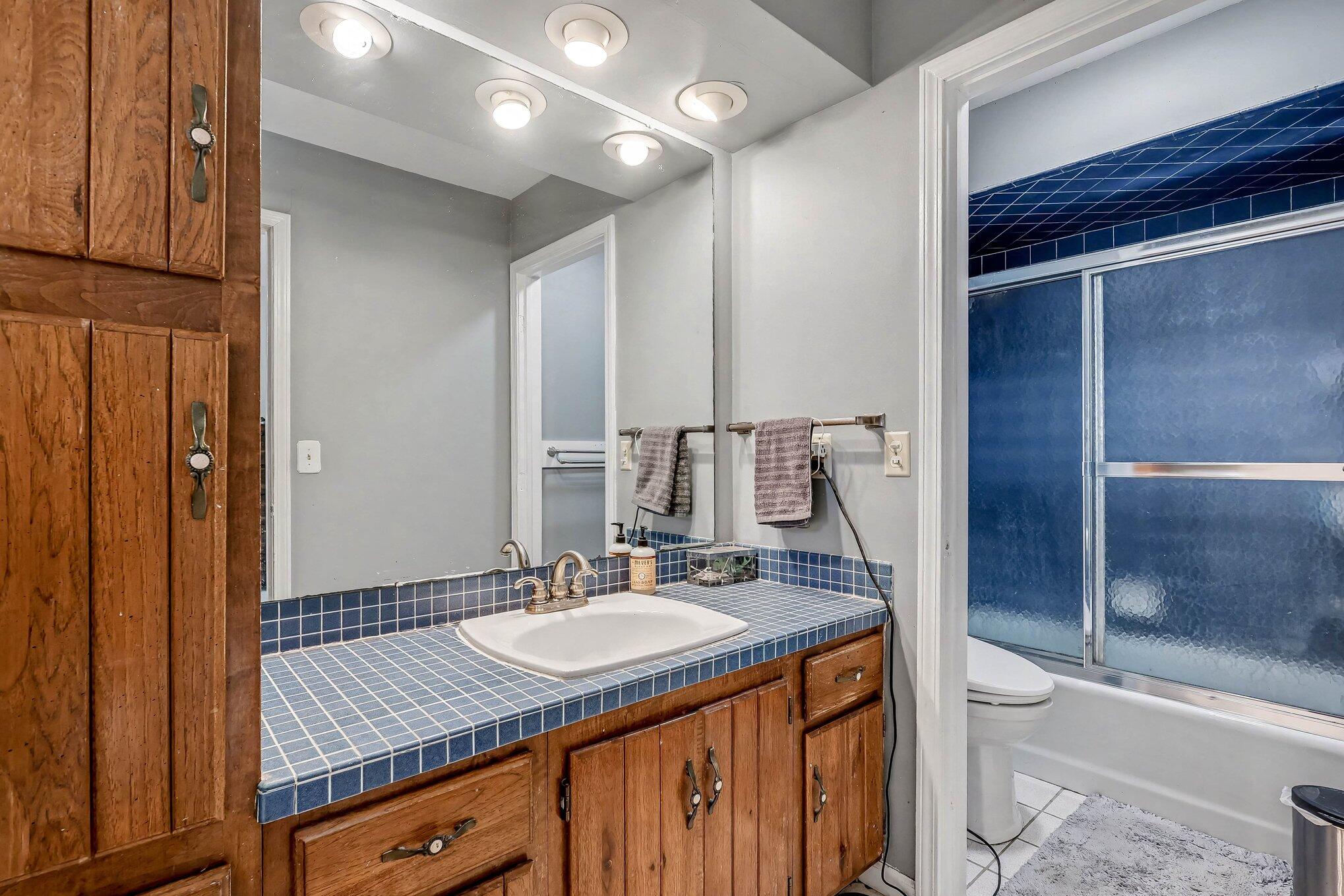 1437 Brookwood Drive Norton Shores MI 49441