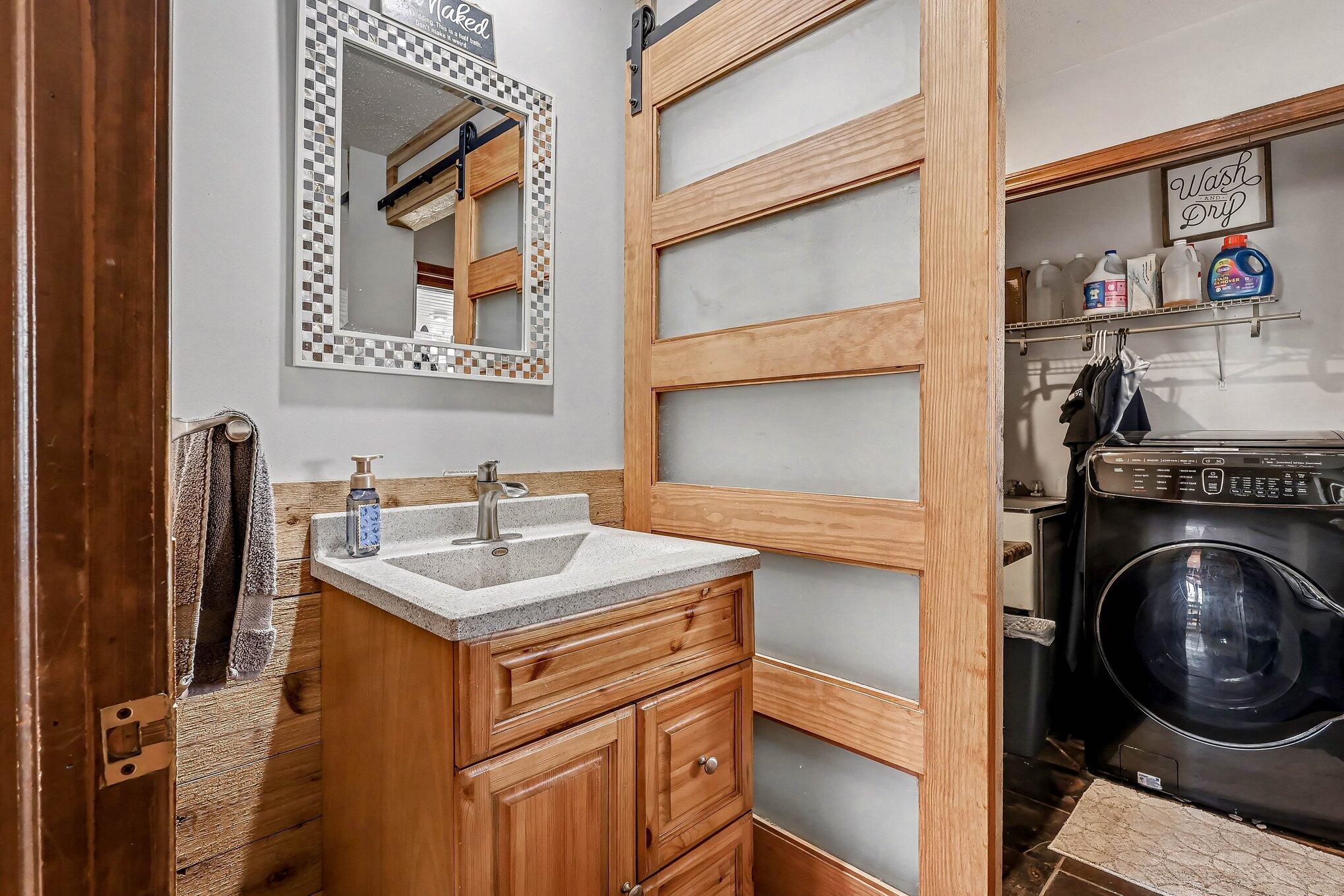 1437 Brookwood Drive Norton Shores MI 49441
