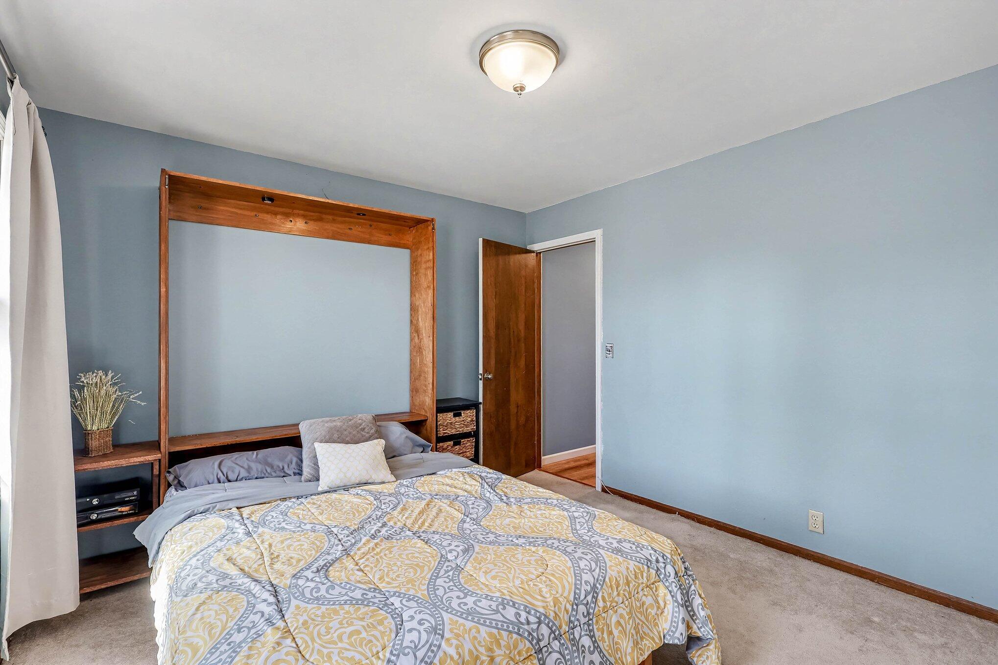 1437 Brookwood Drive Norton Shores MI 49441