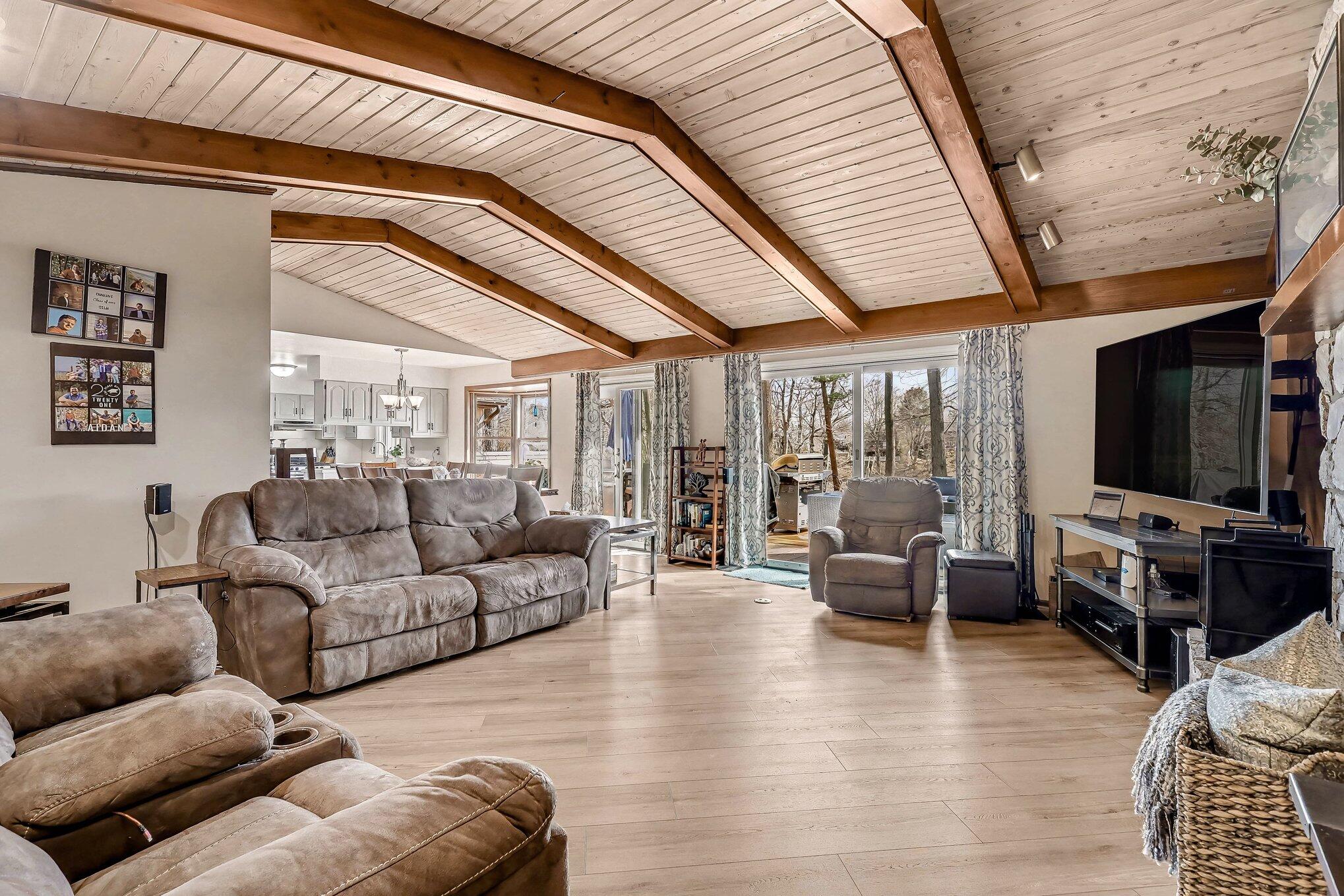 1437 Brookwood Drive Norton Shores MI 49441
