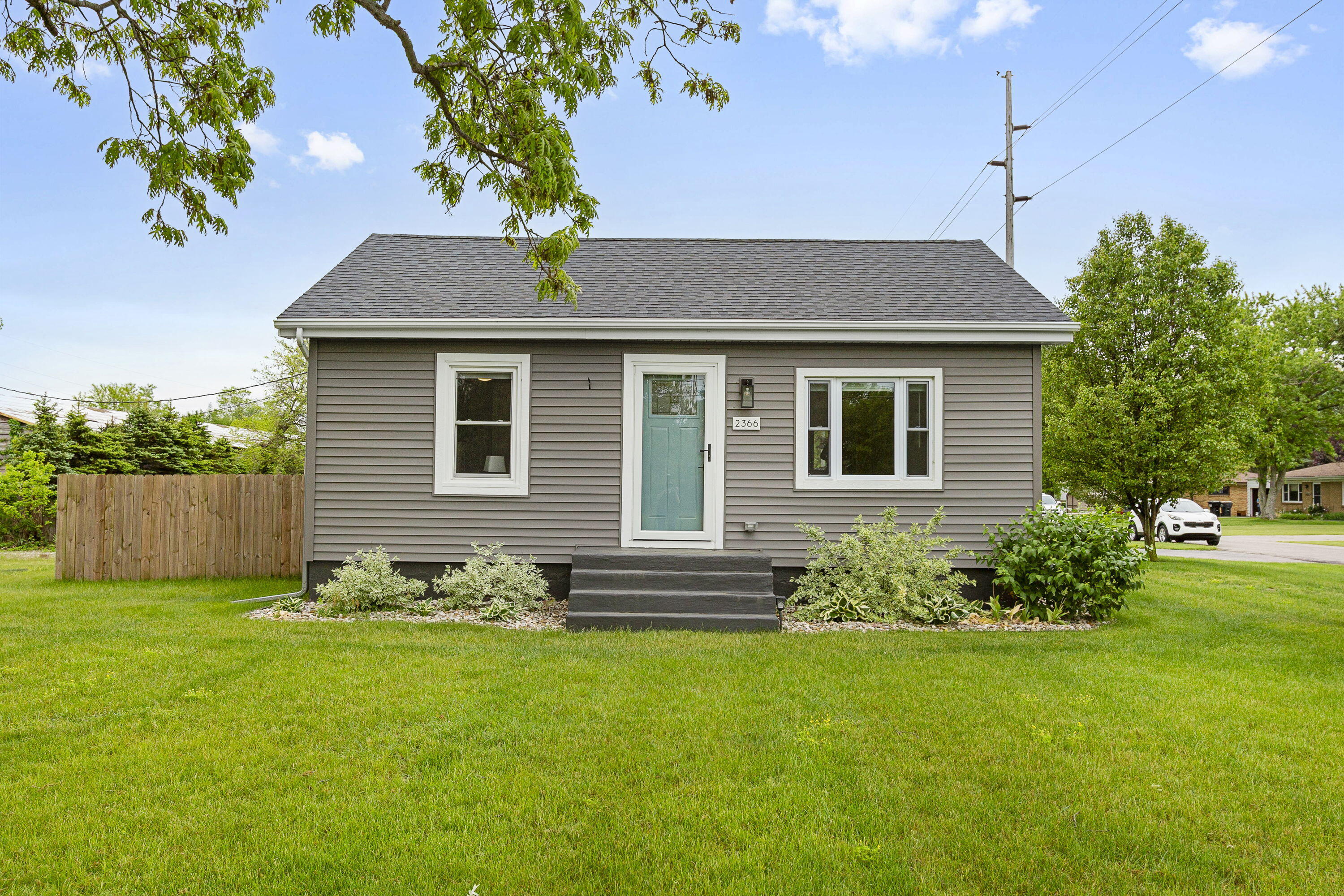 2366 W Glenlord Road Stevensville MI 49127
