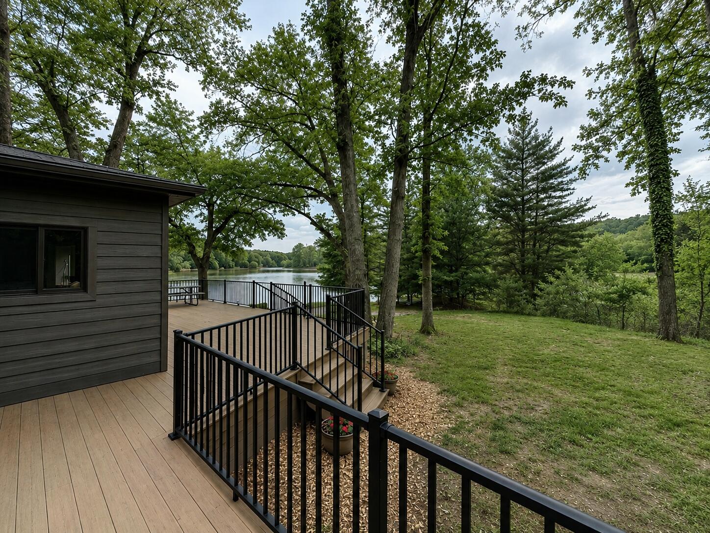 27661 Pine Lake Street Edwardsburg MI 49112