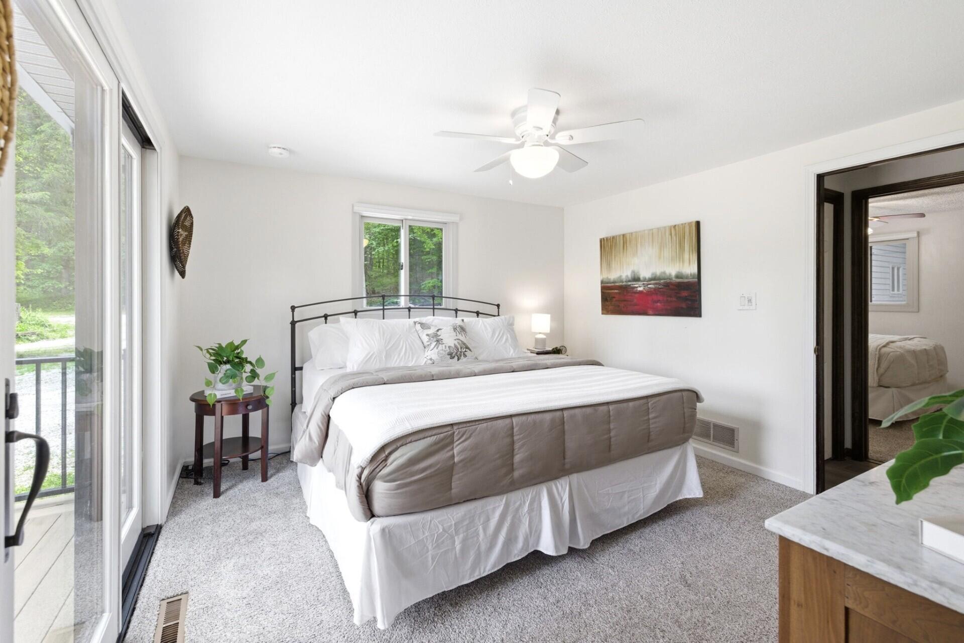 27661 Pine Lake Street Edwardsburg MI 49112