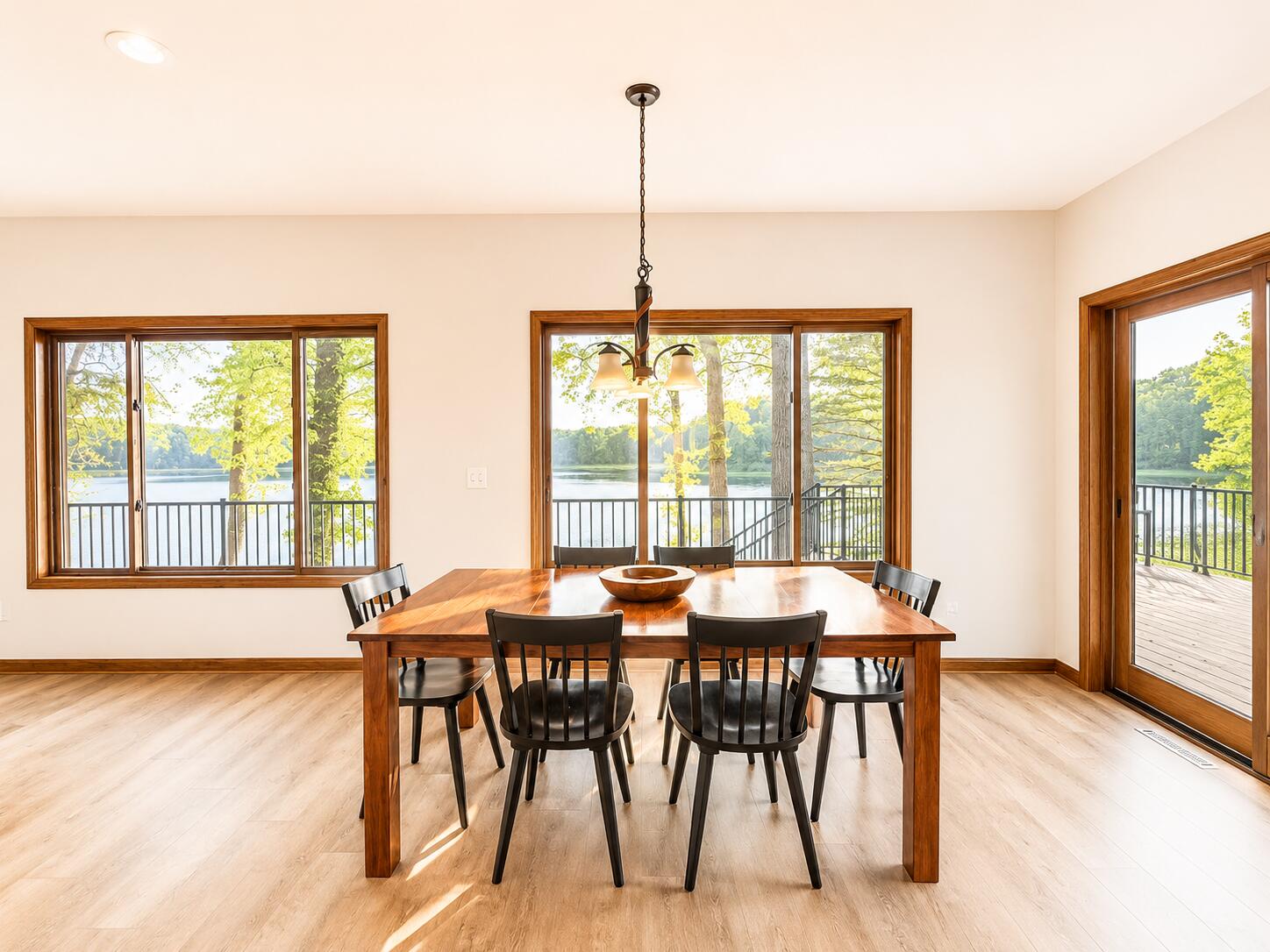 27661 Pine Lake Street Edwardsburg MI 49112